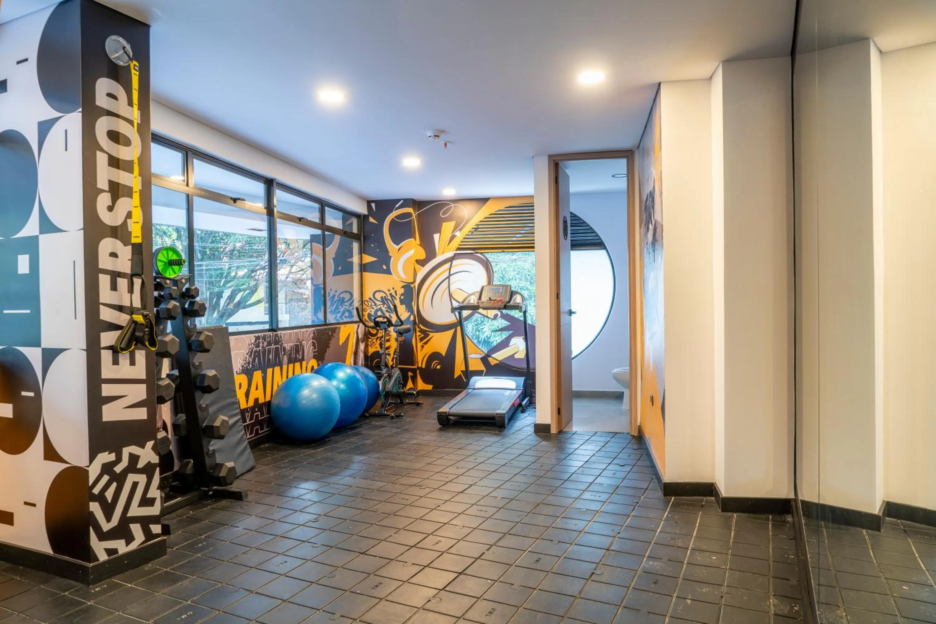 Fitness centre/facilities in Hotel Living 35 Suites by Growing Group
