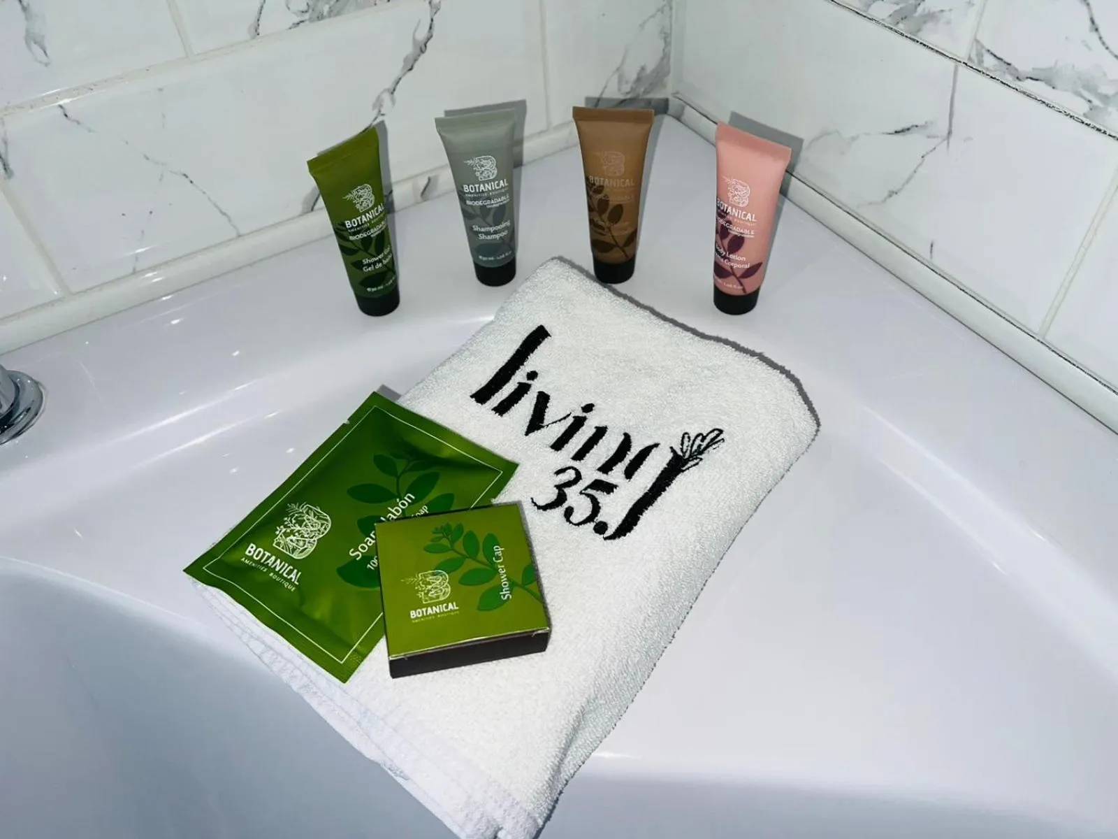 Bathroom in Hotel Living 35 Suites by Growing Group