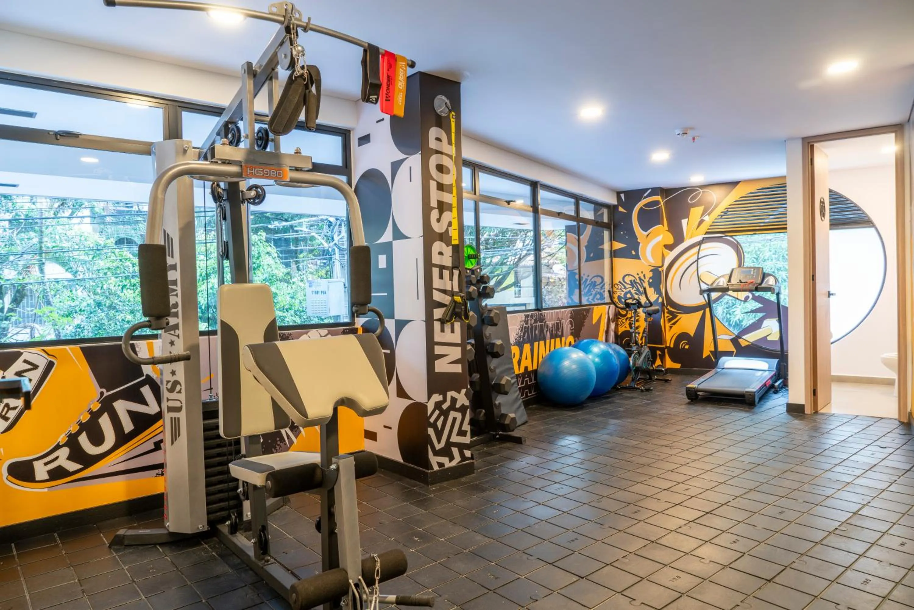 Fitness centre/facilities in Hotel Living 35 Suites by Growing Group