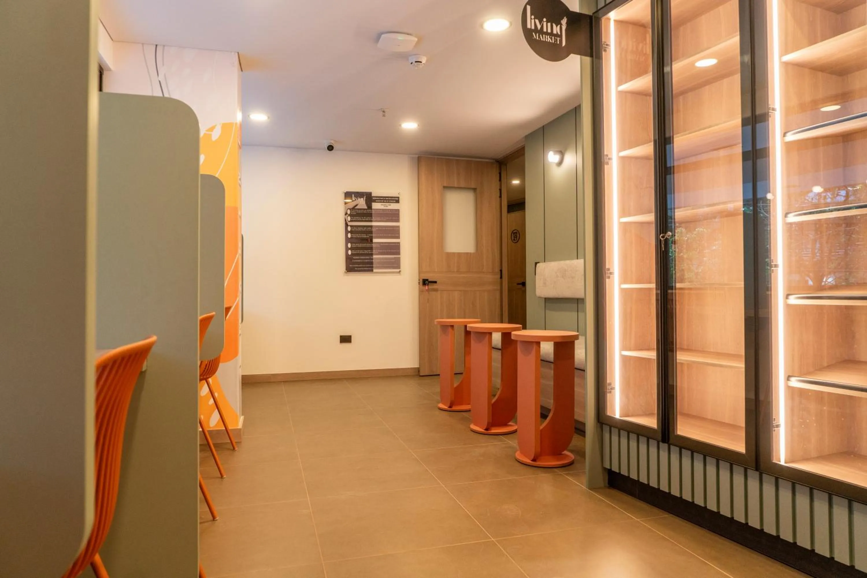 Meeting/conference room in Hotel Living 35 Suites by Growing Group