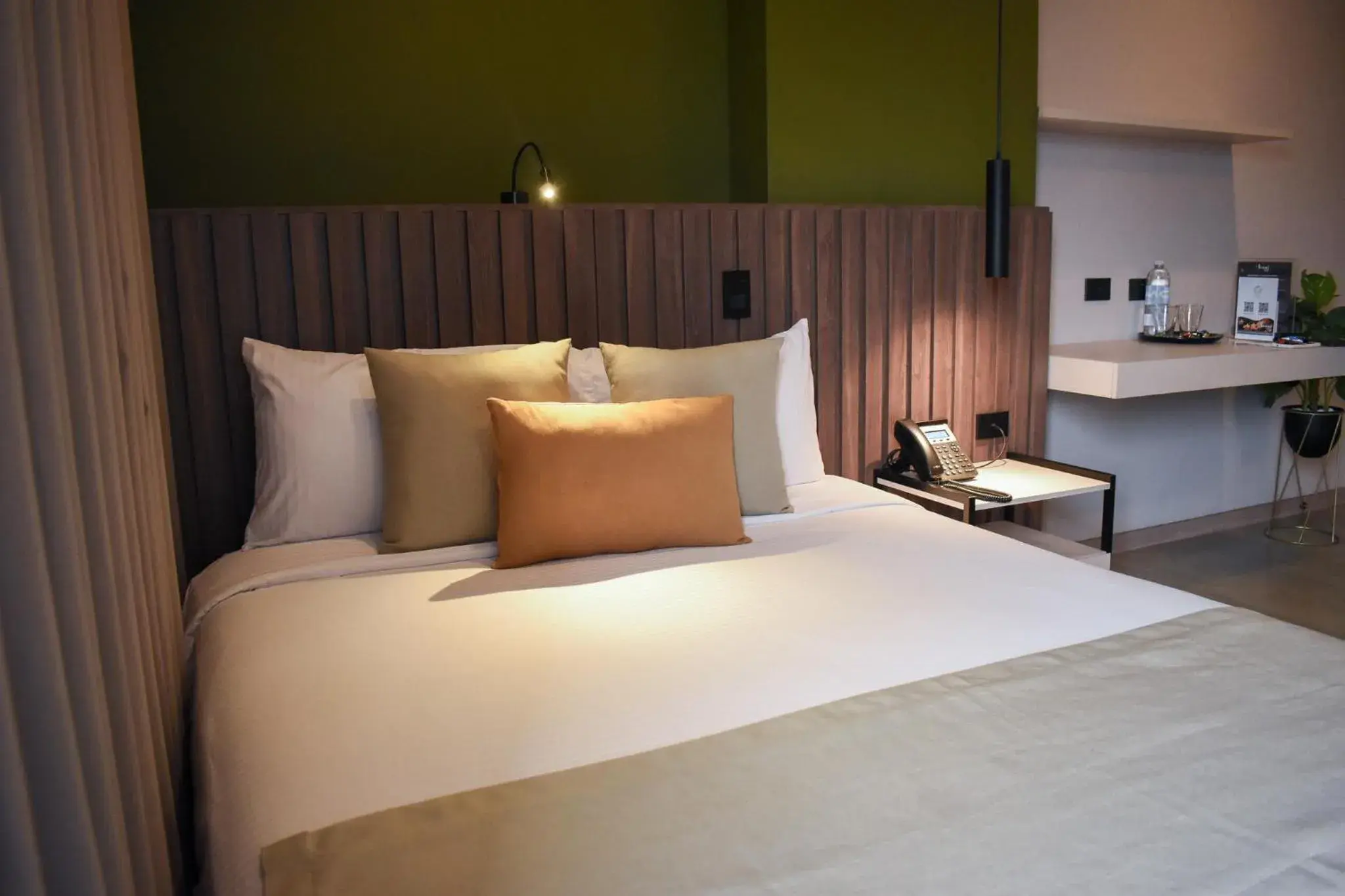 Double Room in Hotel Living 35 Suites by Growing Group Double Room in Hotel Living 35 Suites by Growing Group