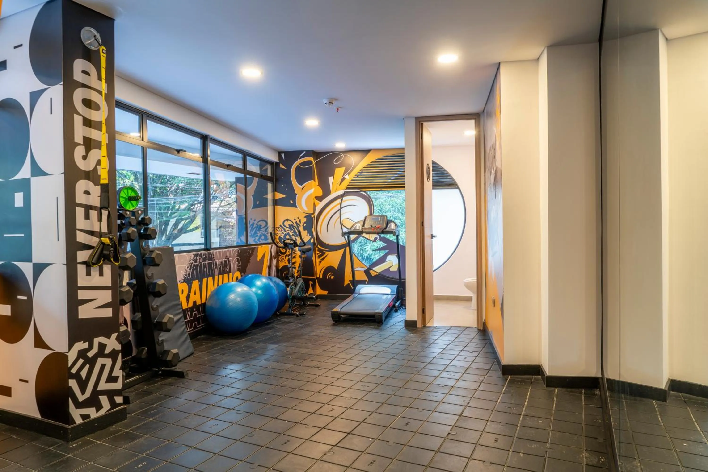 Fitness centre/facilities in Hotel Living 35 Suites by Growing Group
