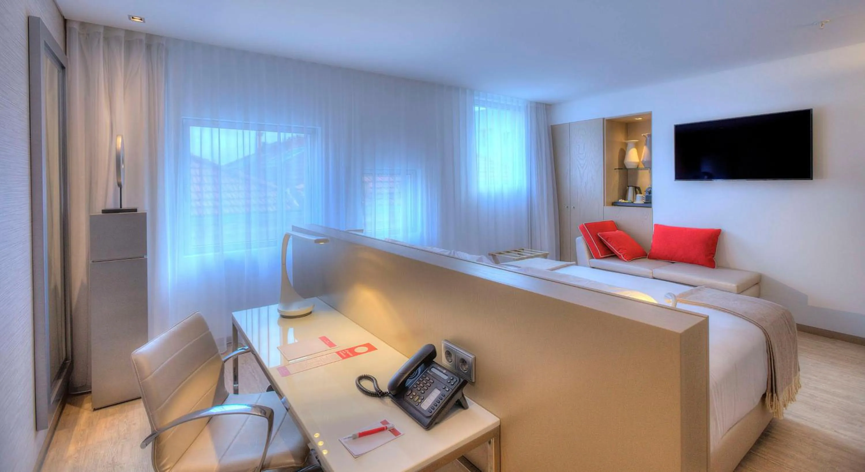 Bedroom, Bed in NH Collection Porto Batalha