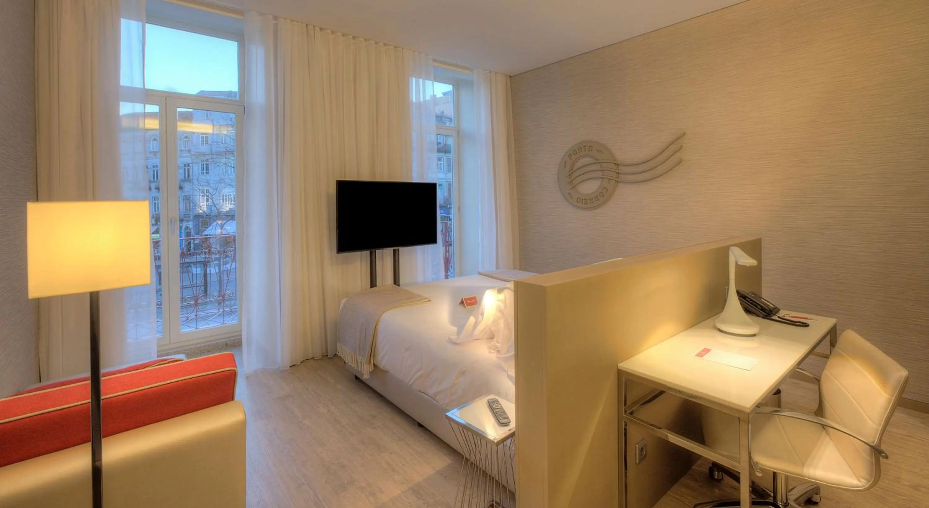 Bedroom, Bed in NH Collection Porto Batalha