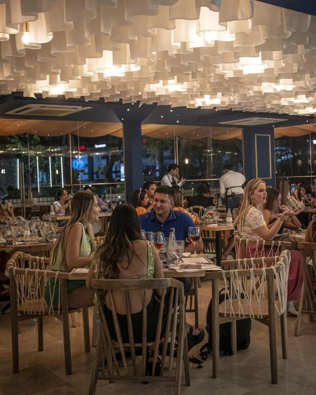 Restaurant/places to eat in Hotel Estancia Chipichape Cali