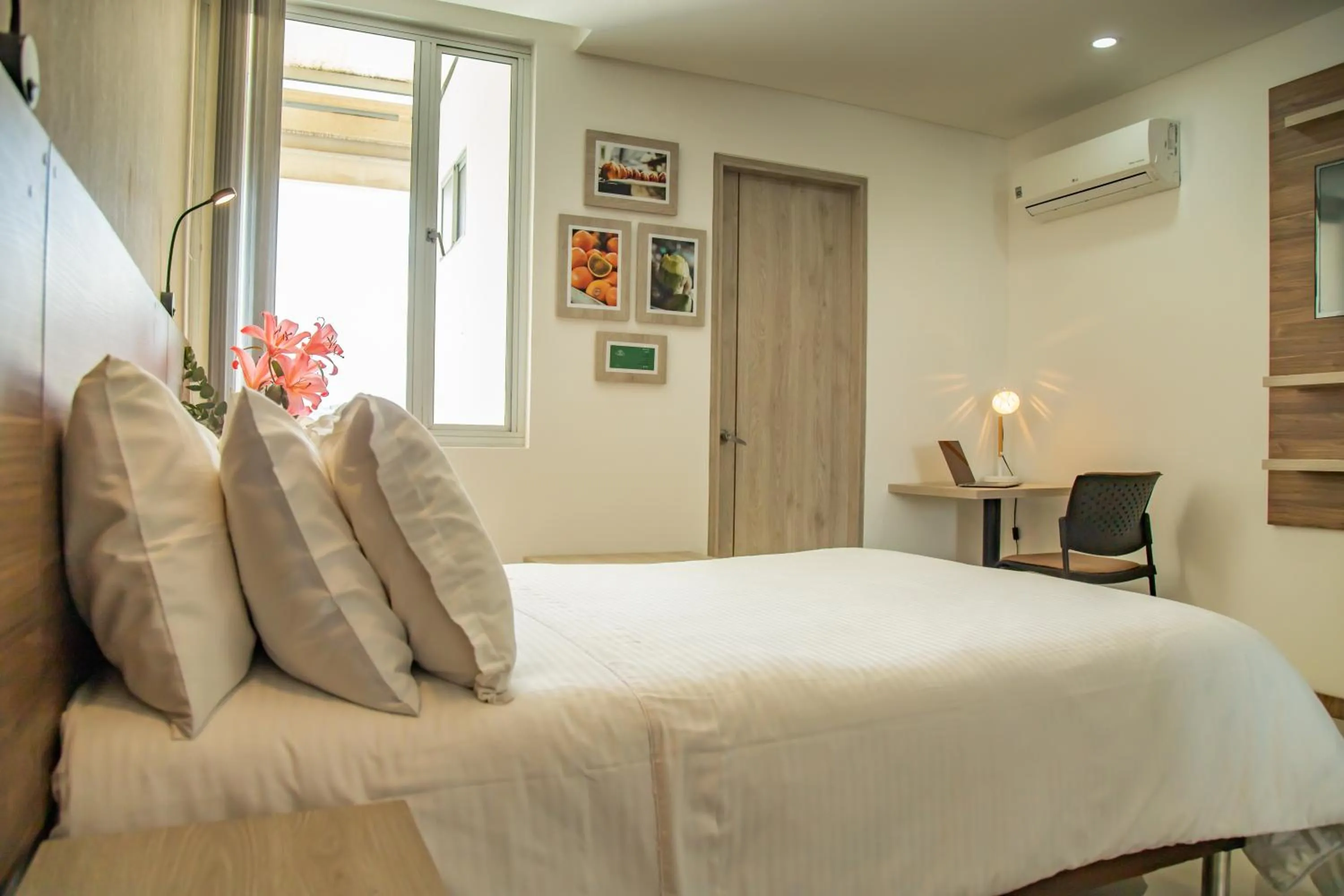 Bedroom, Bed in Hotel Estancia Chipichape Cali