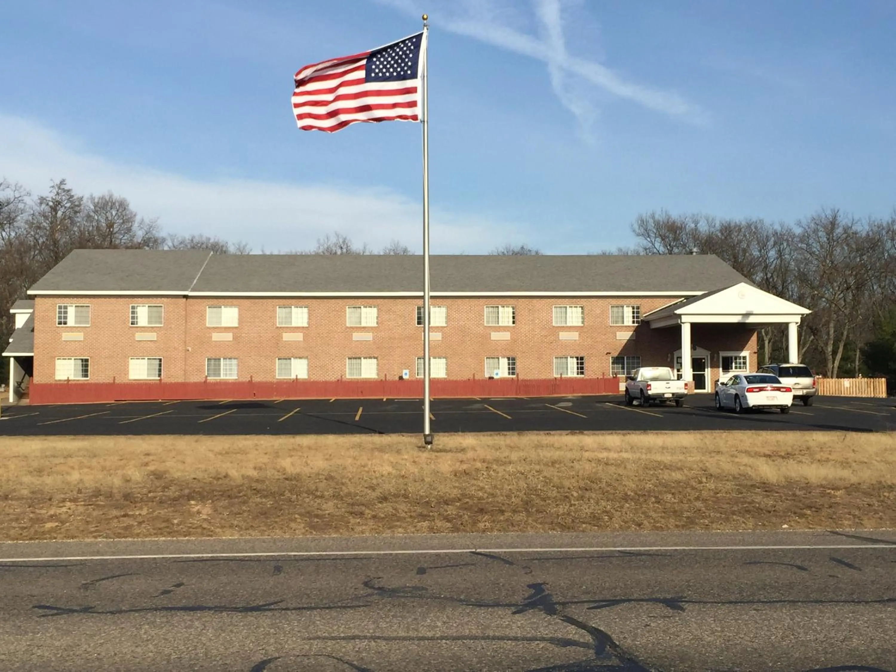 Property building in Adams Inn and Suites