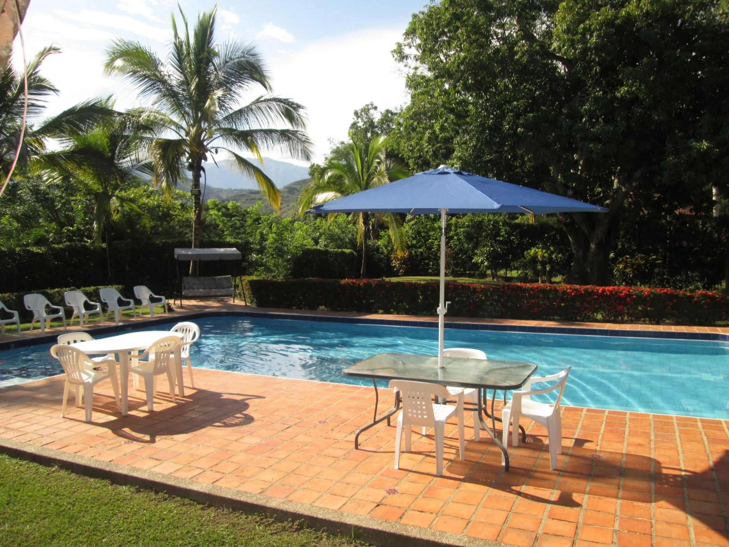 Swimming pool in Finca Hotel La Estancia