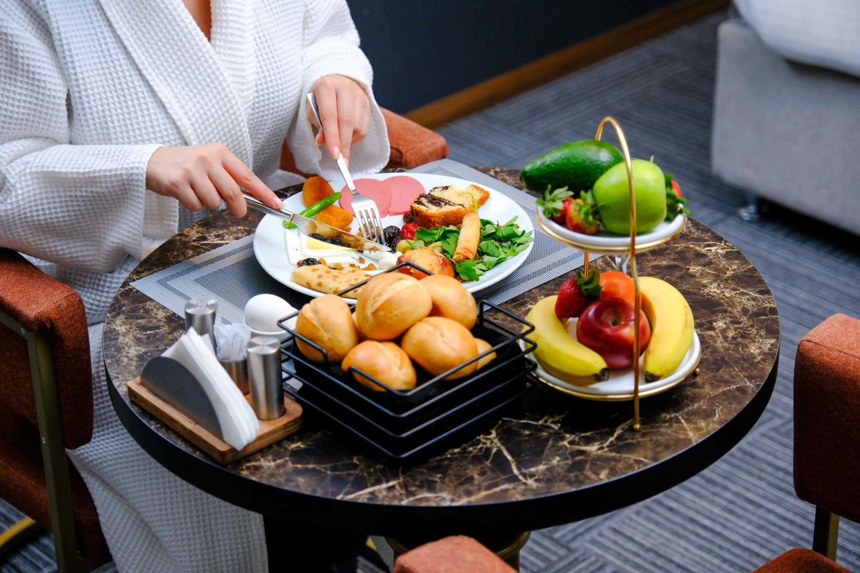 Buffet breakfast in Pereira Samsun