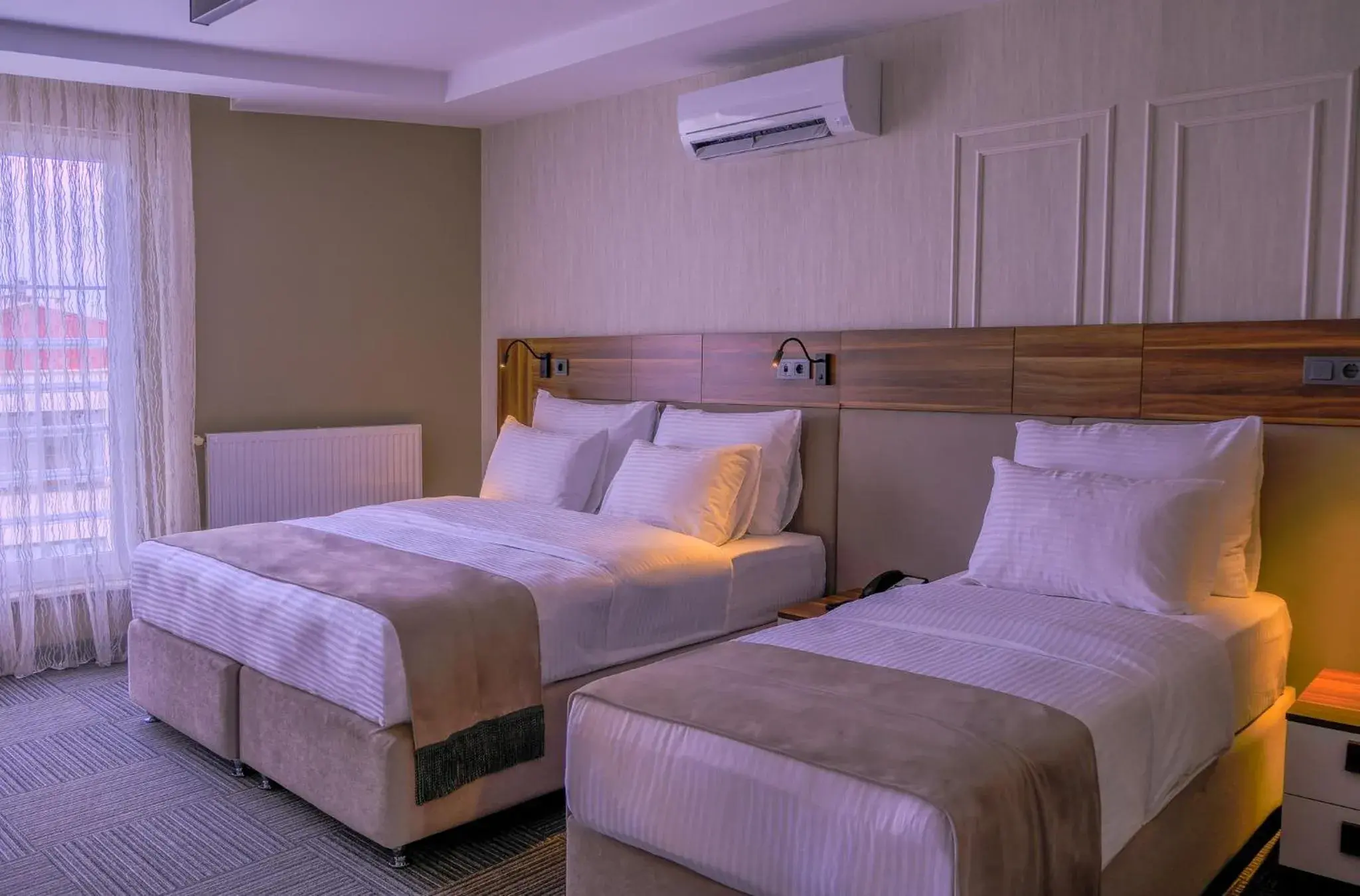 Family Room in Pereira Samsun Family Room in Pereira Samsun