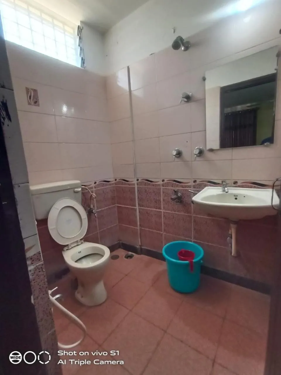 Deluxe Double Room in chiranthlodge