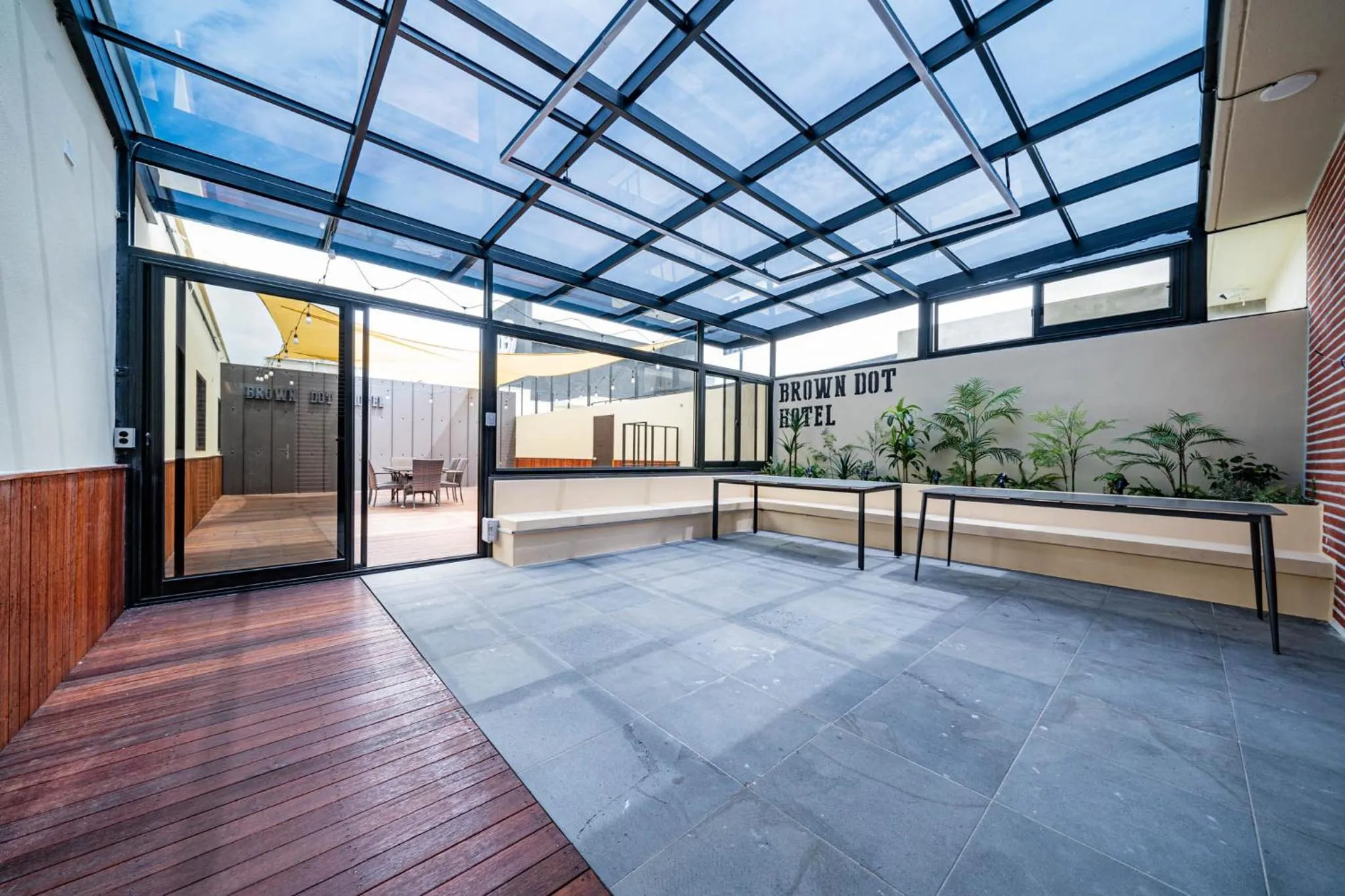 Balcony/Terrace in Mokpo Brown Dot Hotel Namak