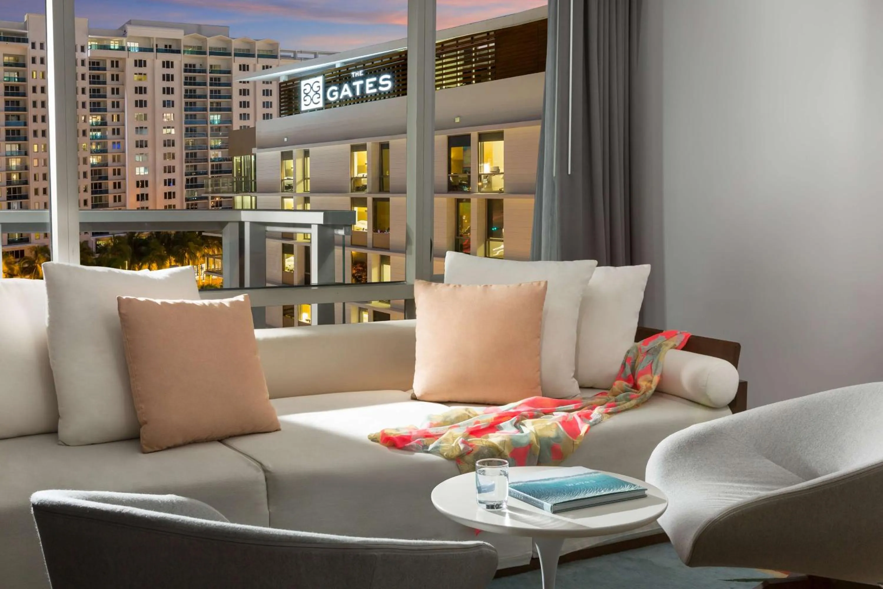 Living room in The Gates Hotel South Beach