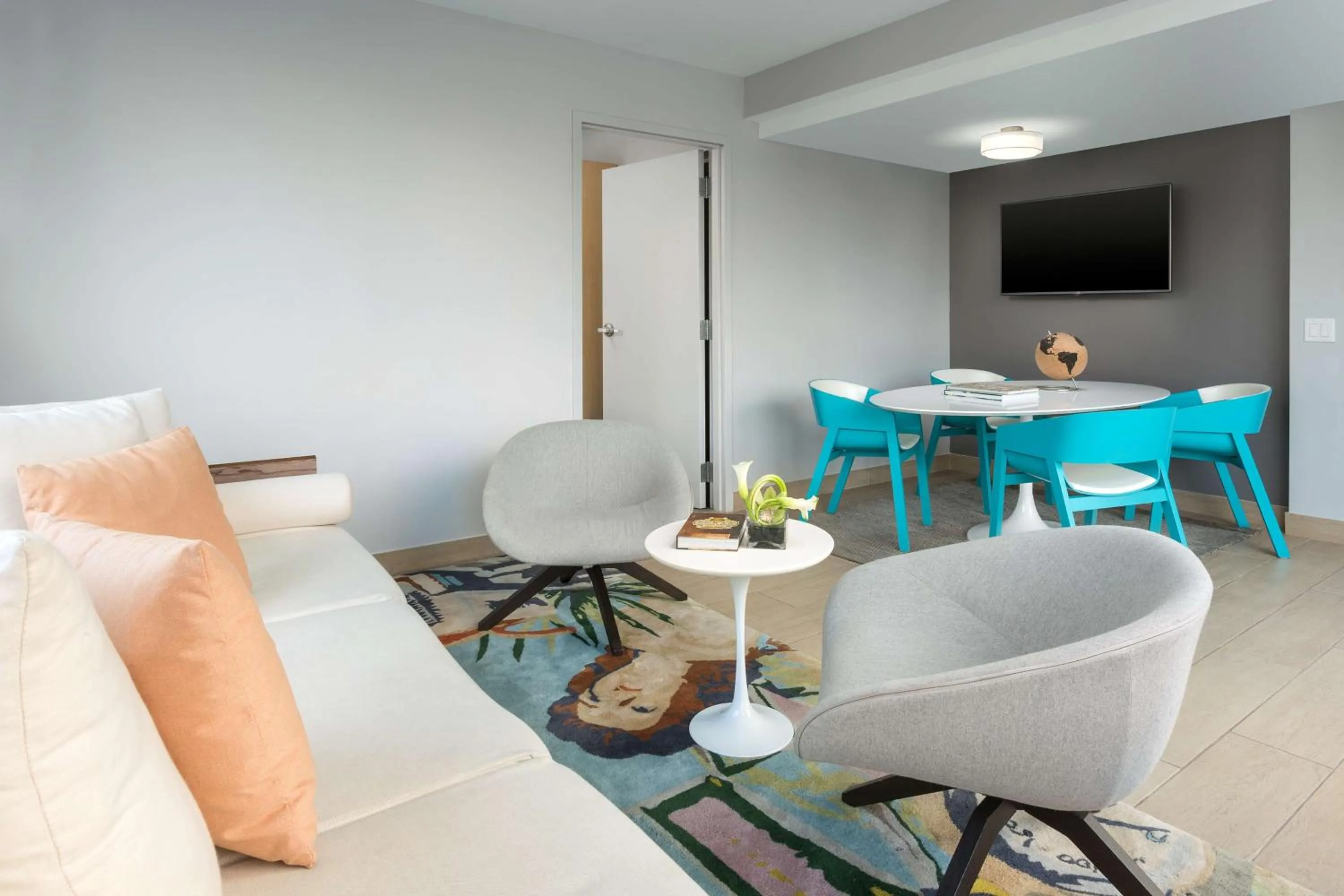 Bedroom in The Gates Hotel South Beach