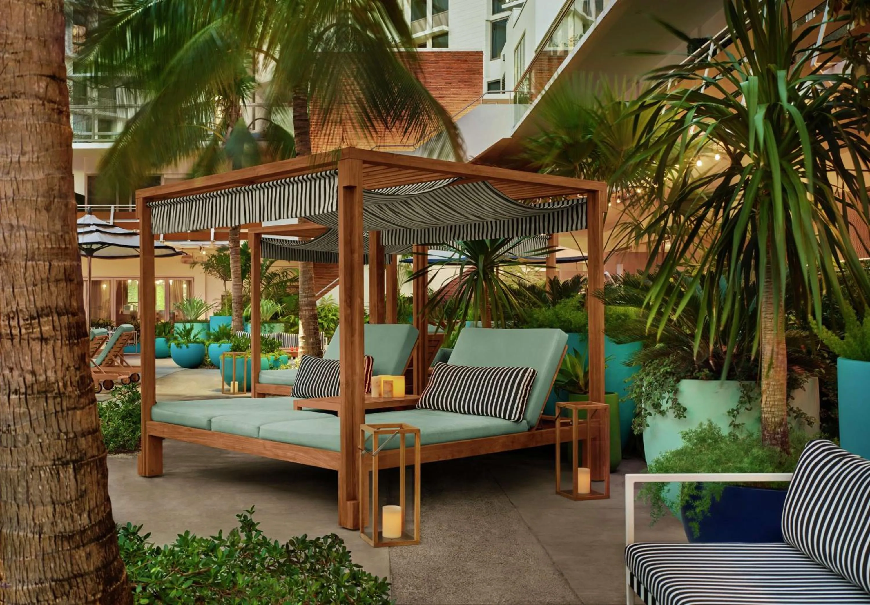 Pool view in The Gates Hotel South Beach