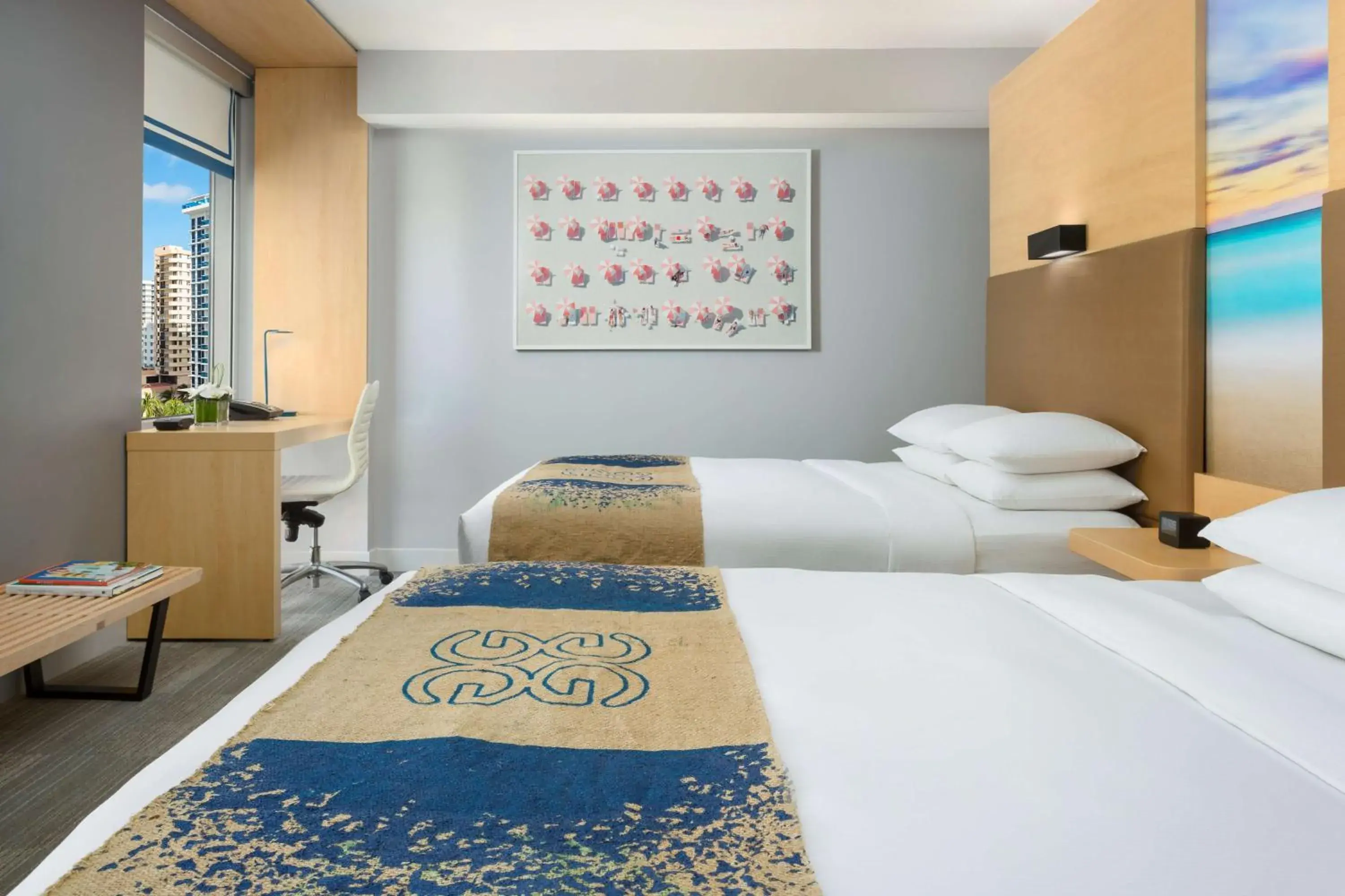 2 Queen Beds in The Gates Hotel South Beach 2 Queen Beds in The Gates Hotel South Beach