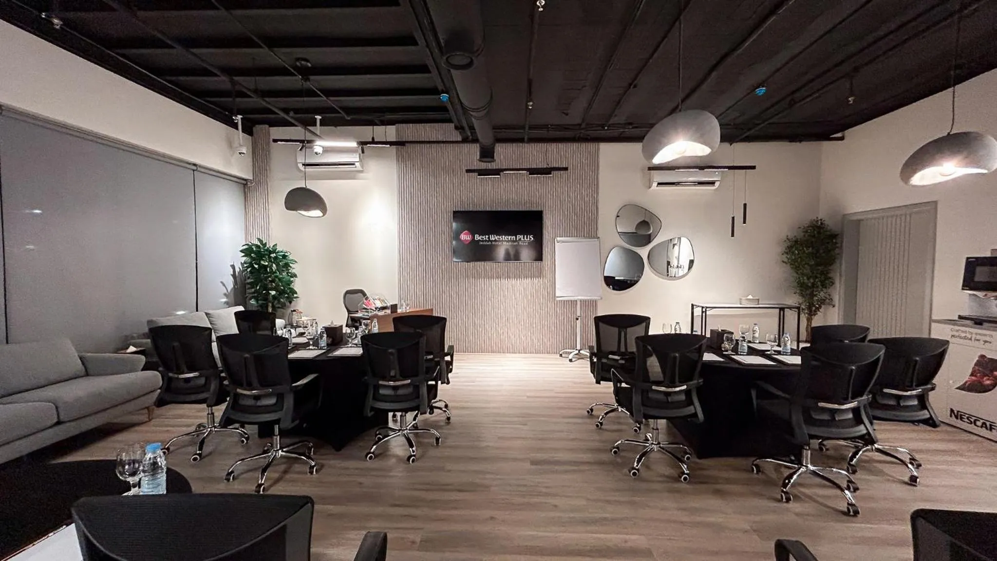 Meeting/conference room in Best Western Plus Jeddah Hotel Madinah Road