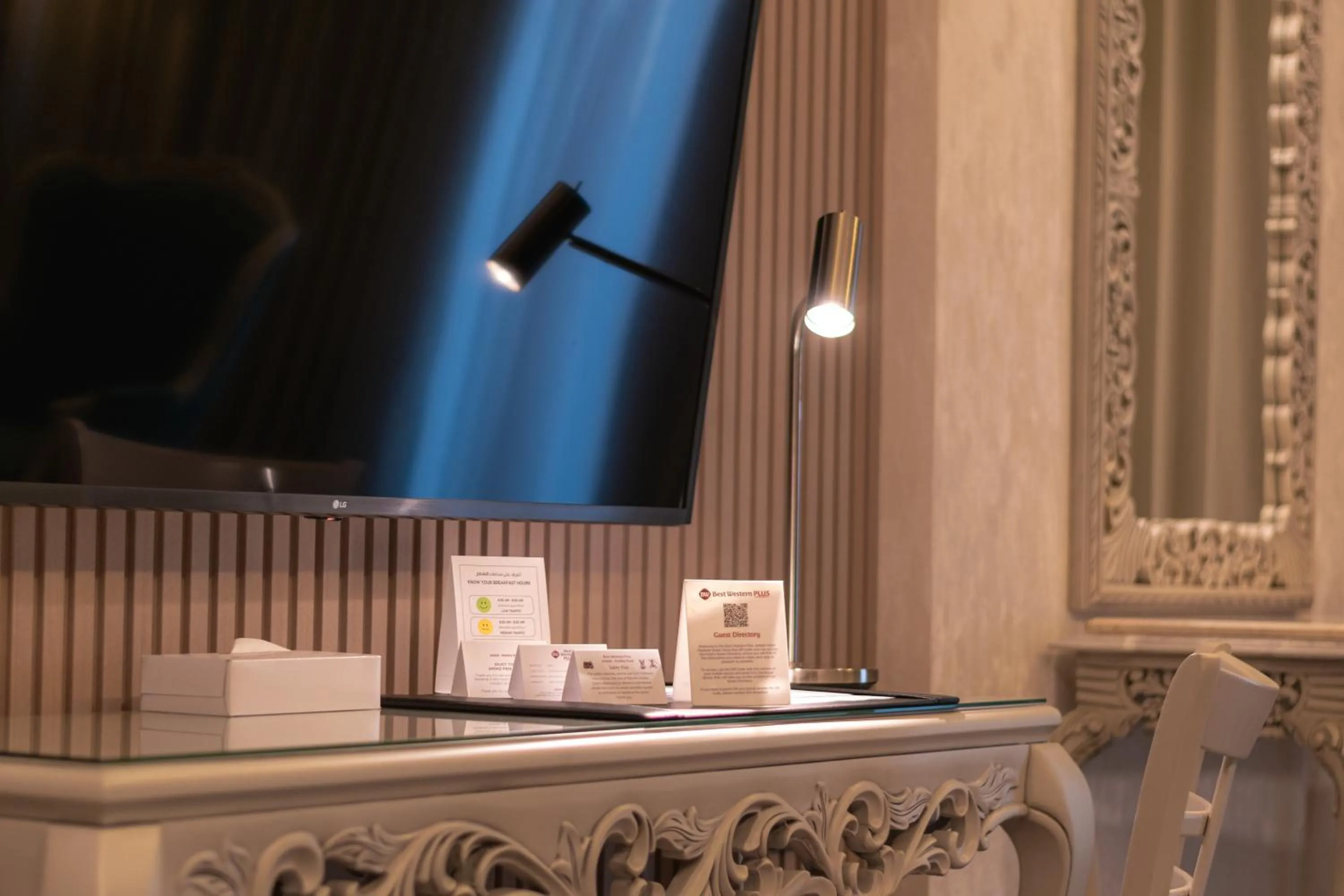 Property building in Best Western Plus Jeddah Hotel Madinah Road