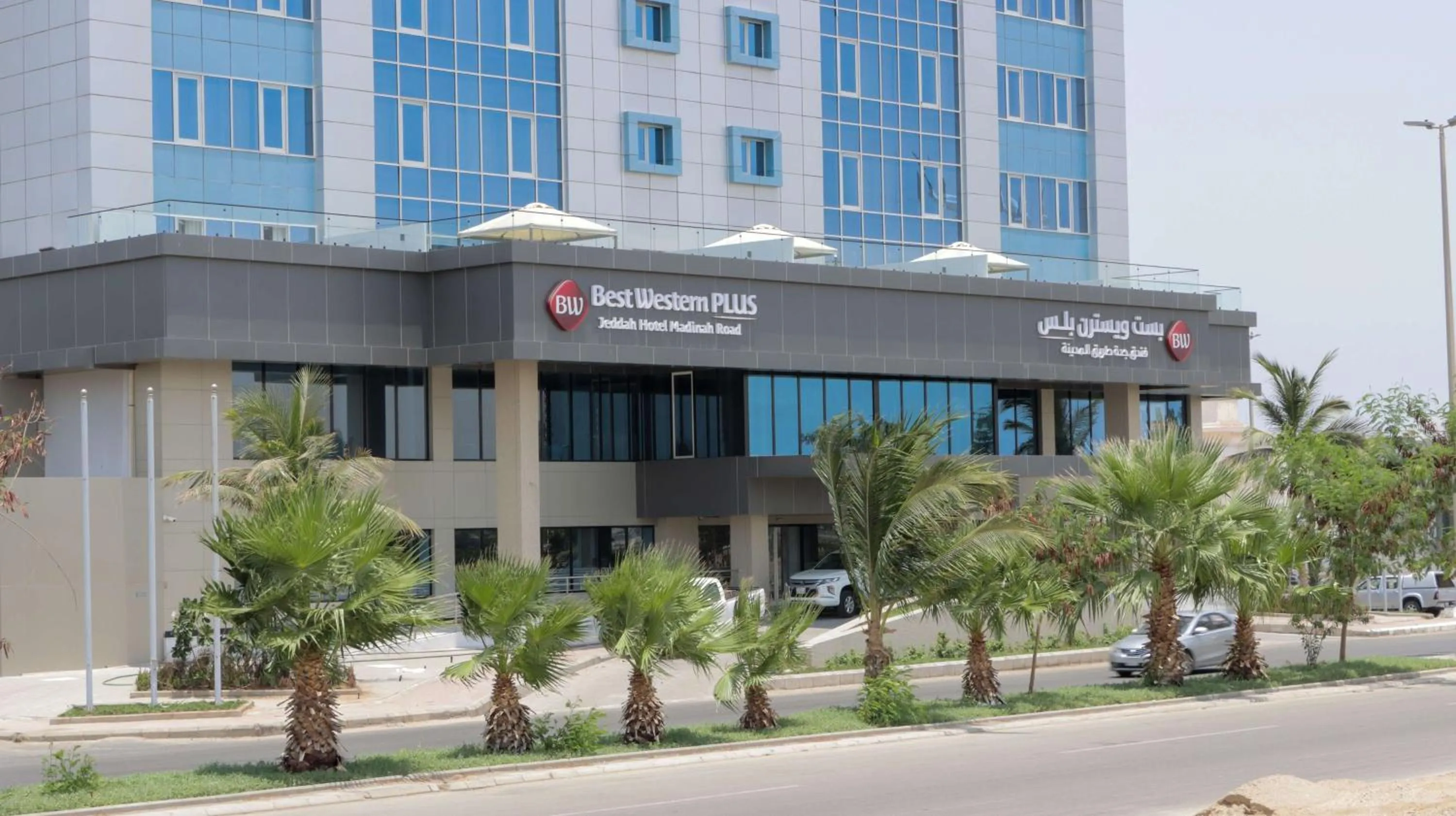Property building in Best Western Plus Jeddah Hotel Madinah Road