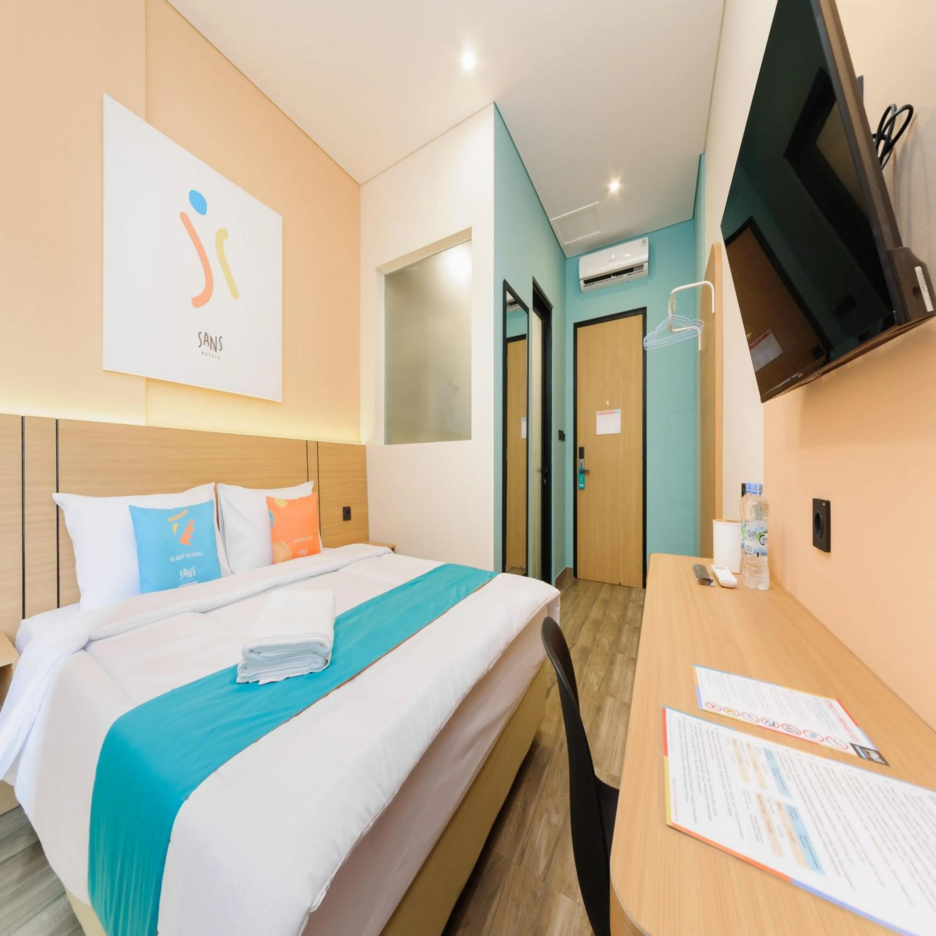 Bedroom, Bed in Sans Hotel Kedoya