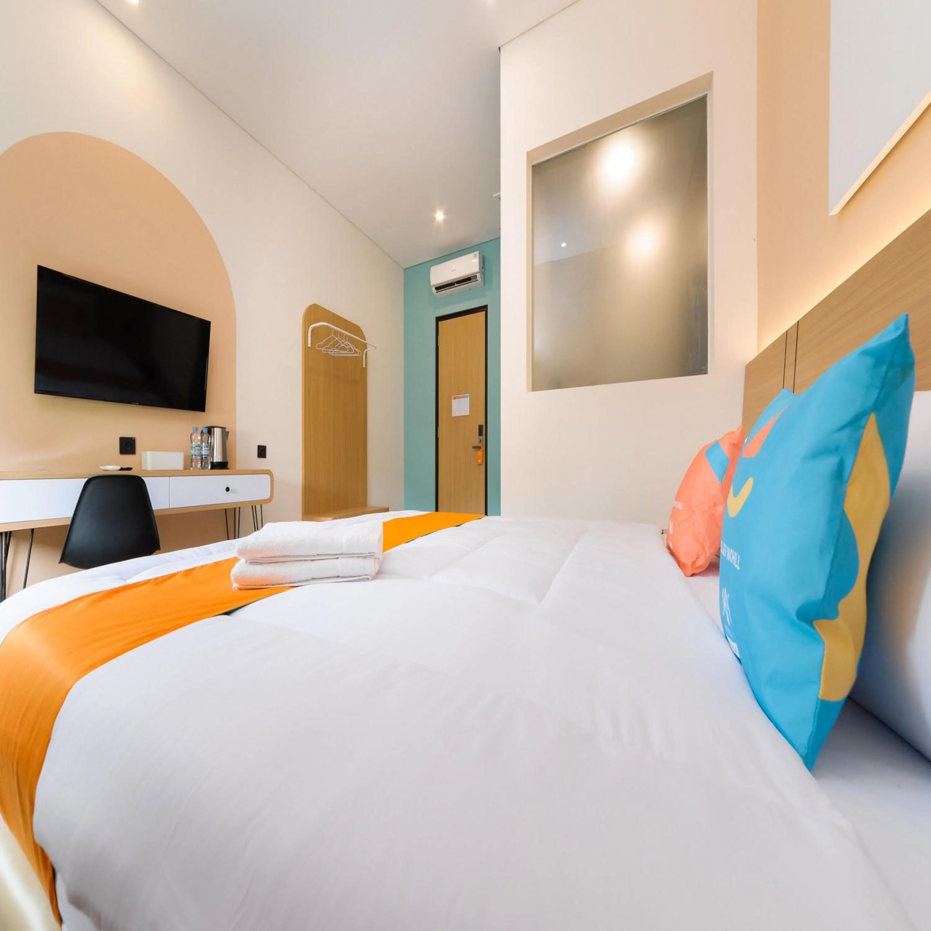 Bedroom, Bed in Sans Hotel Kedoya