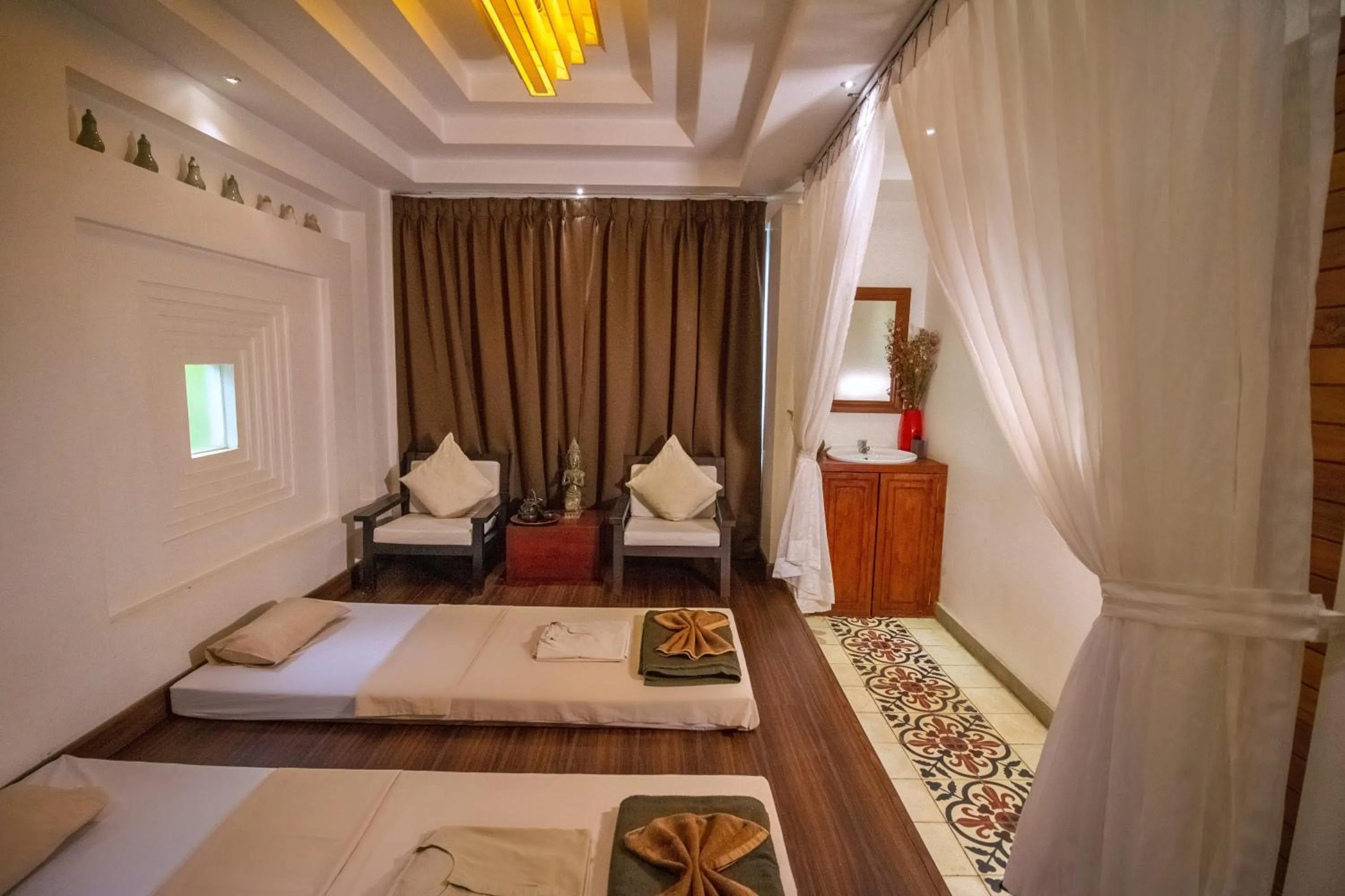 Massage in Primefold Hotel