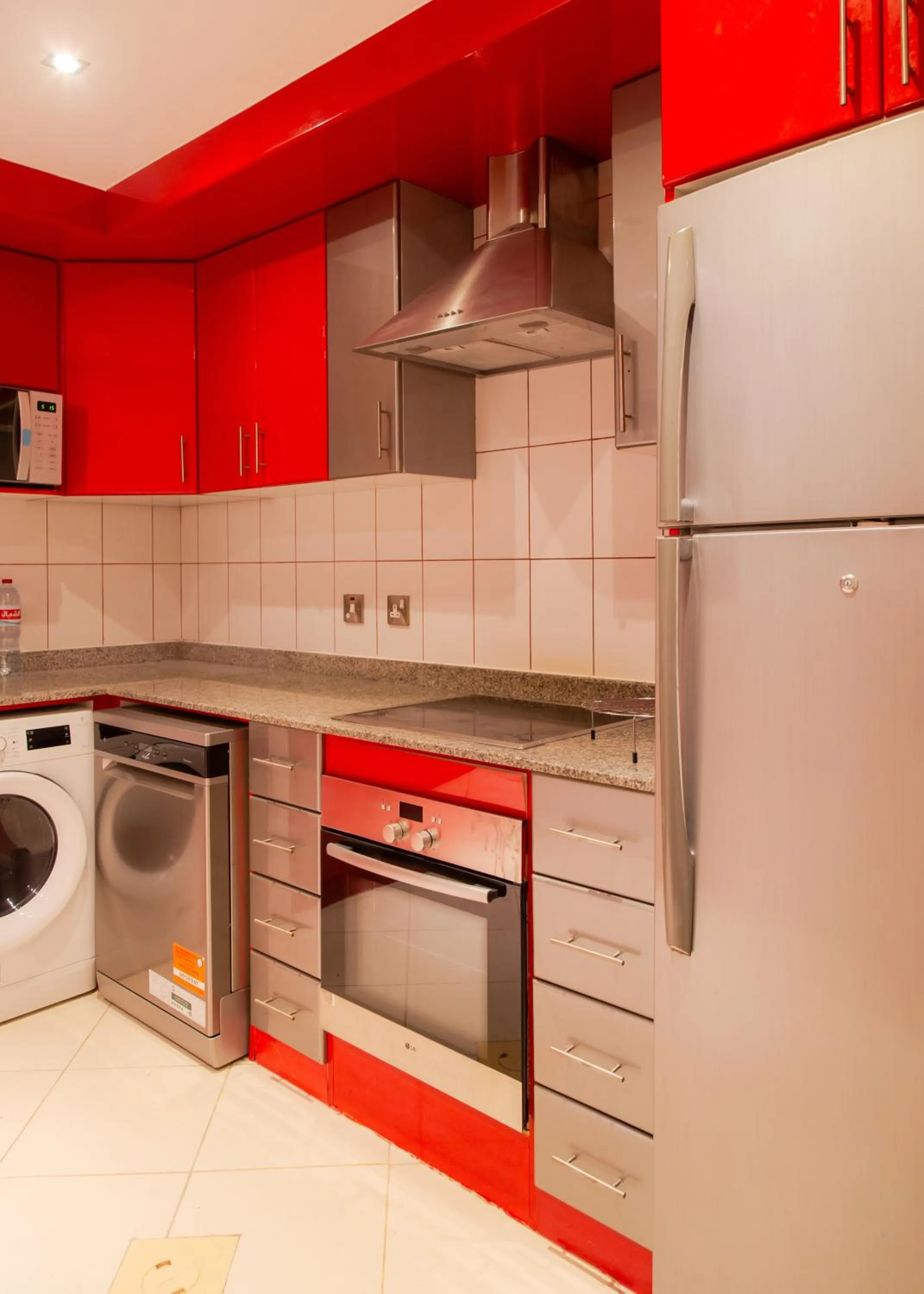 stove in Al Liwan Residence