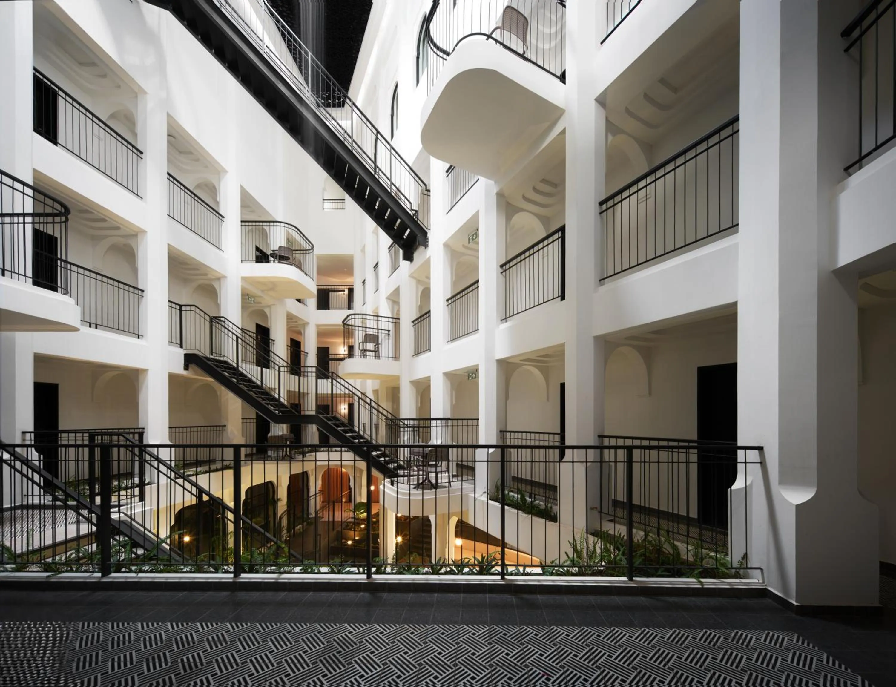 Lounge or bar in Sarai and Wander Resort