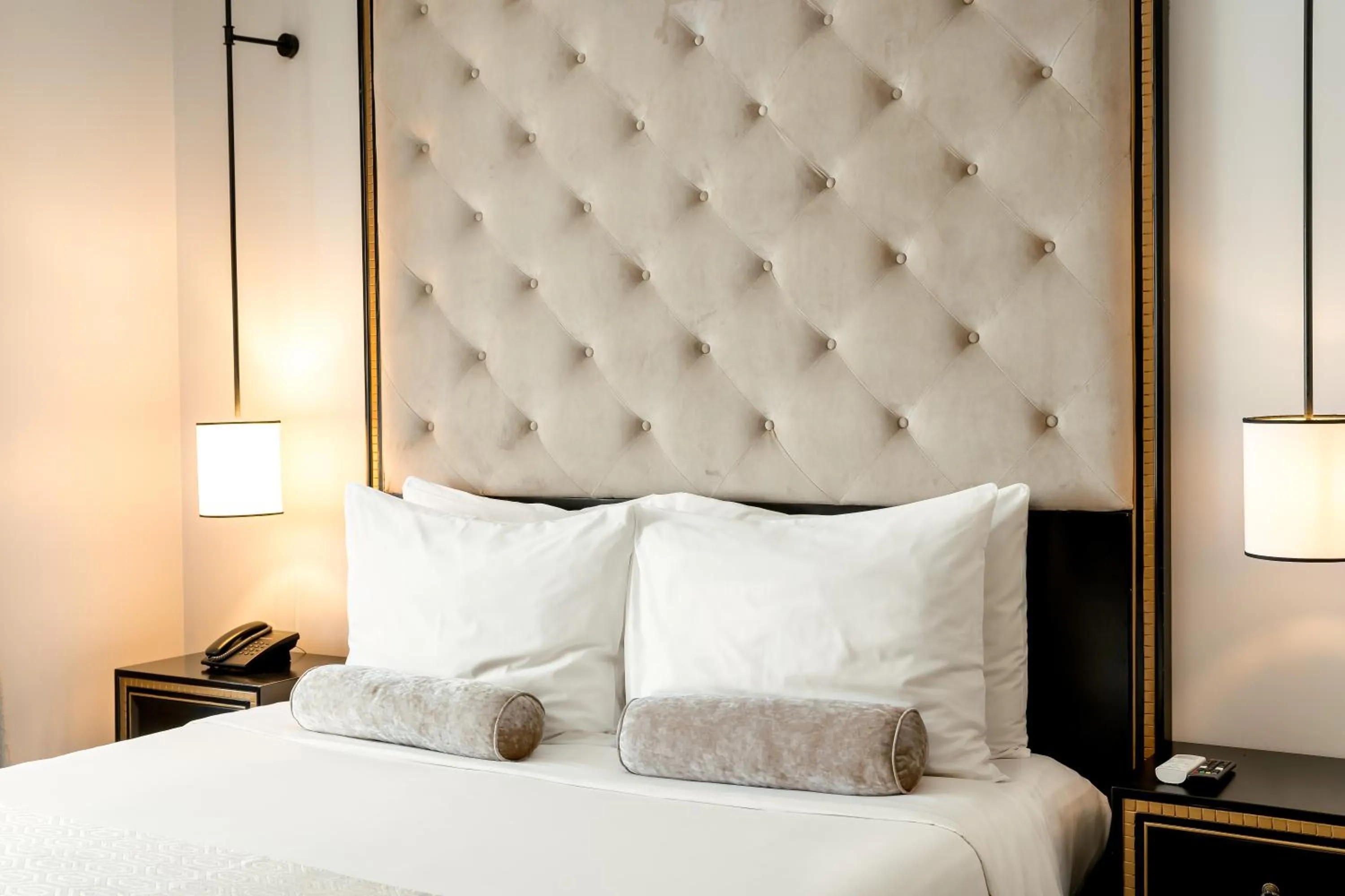 Bed in Sarai and Wander Resort