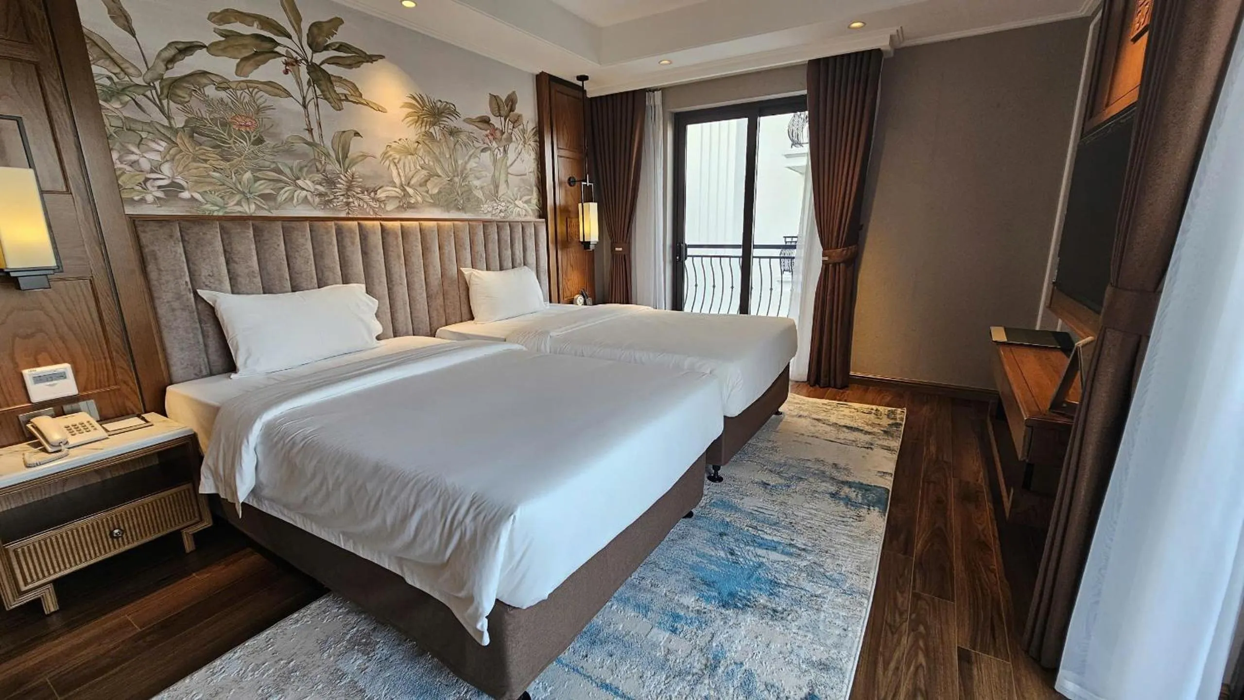 Bed in Royal Phoenix Hotel Bac Ninh