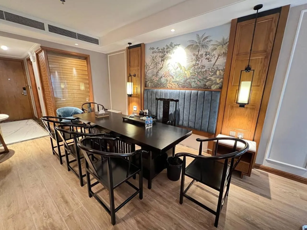 Entertainment in Royal Phoenix Hotel Bac Ninh