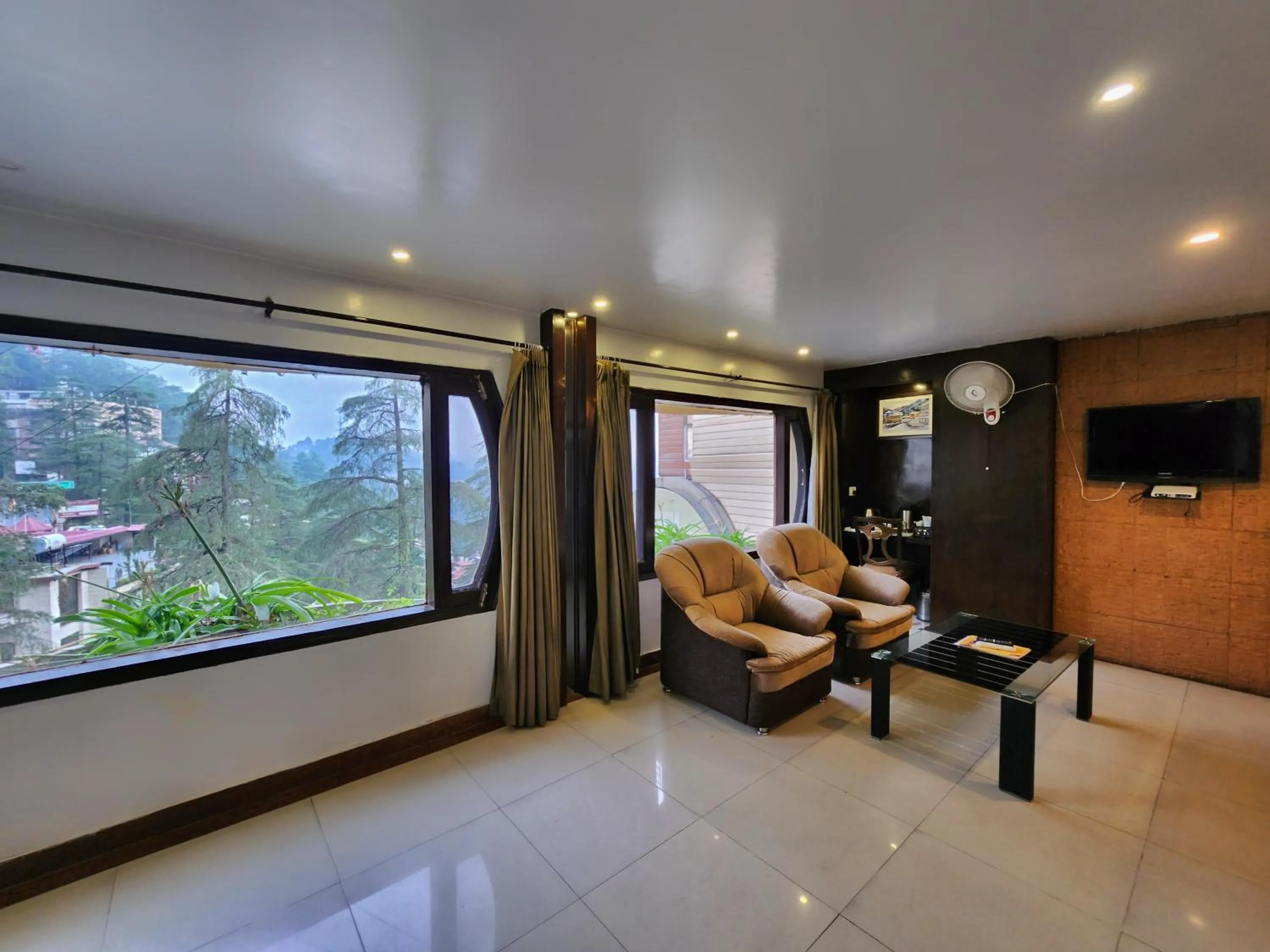 Natural landscape in Hotel Surya Shimla