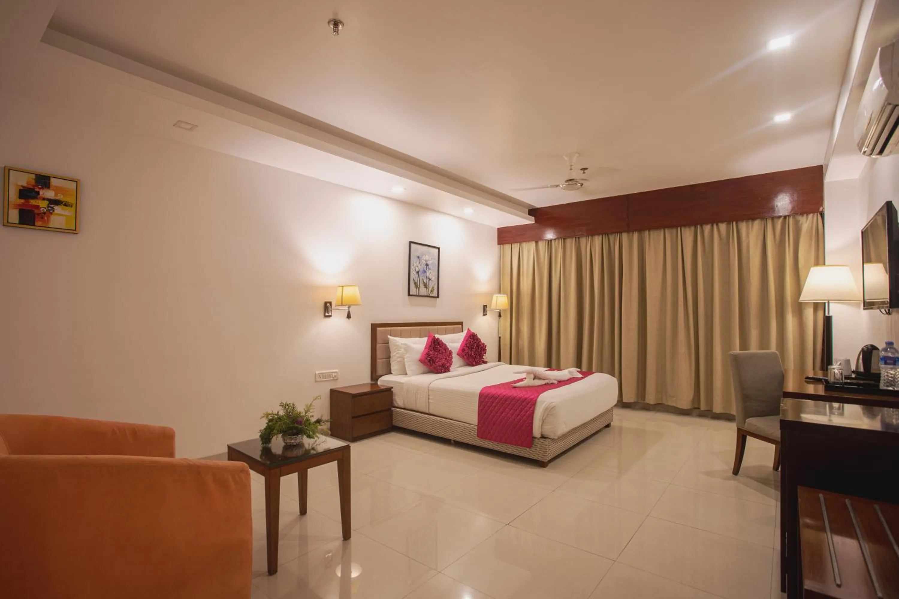 Bed in Diamond Palace Lords Plaza Nepalgunj