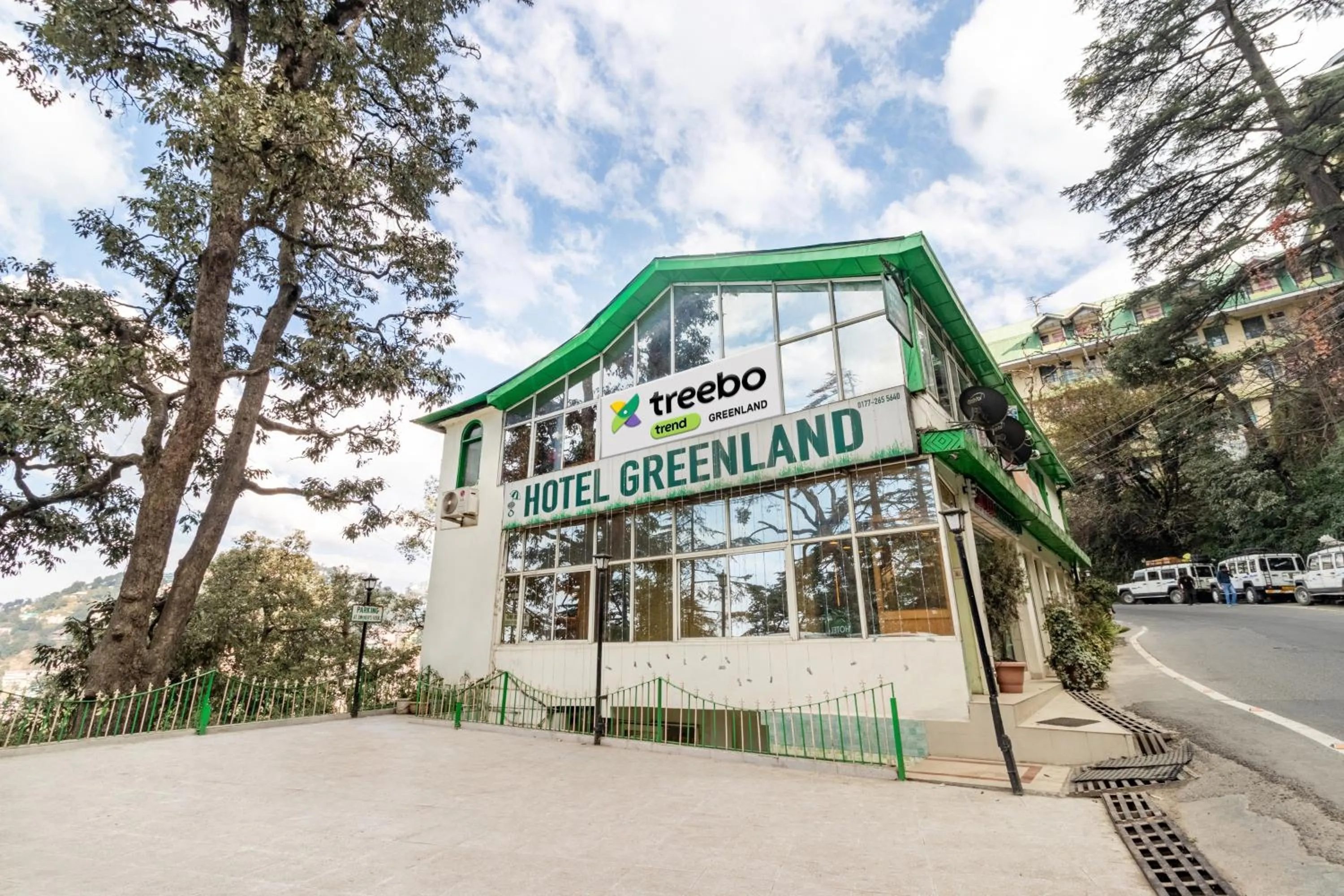 Facade/entrance in Treebo Greenland, Mall Road