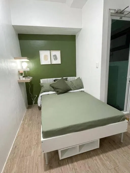 Bed in Cozy aesthetic stay near Alabang