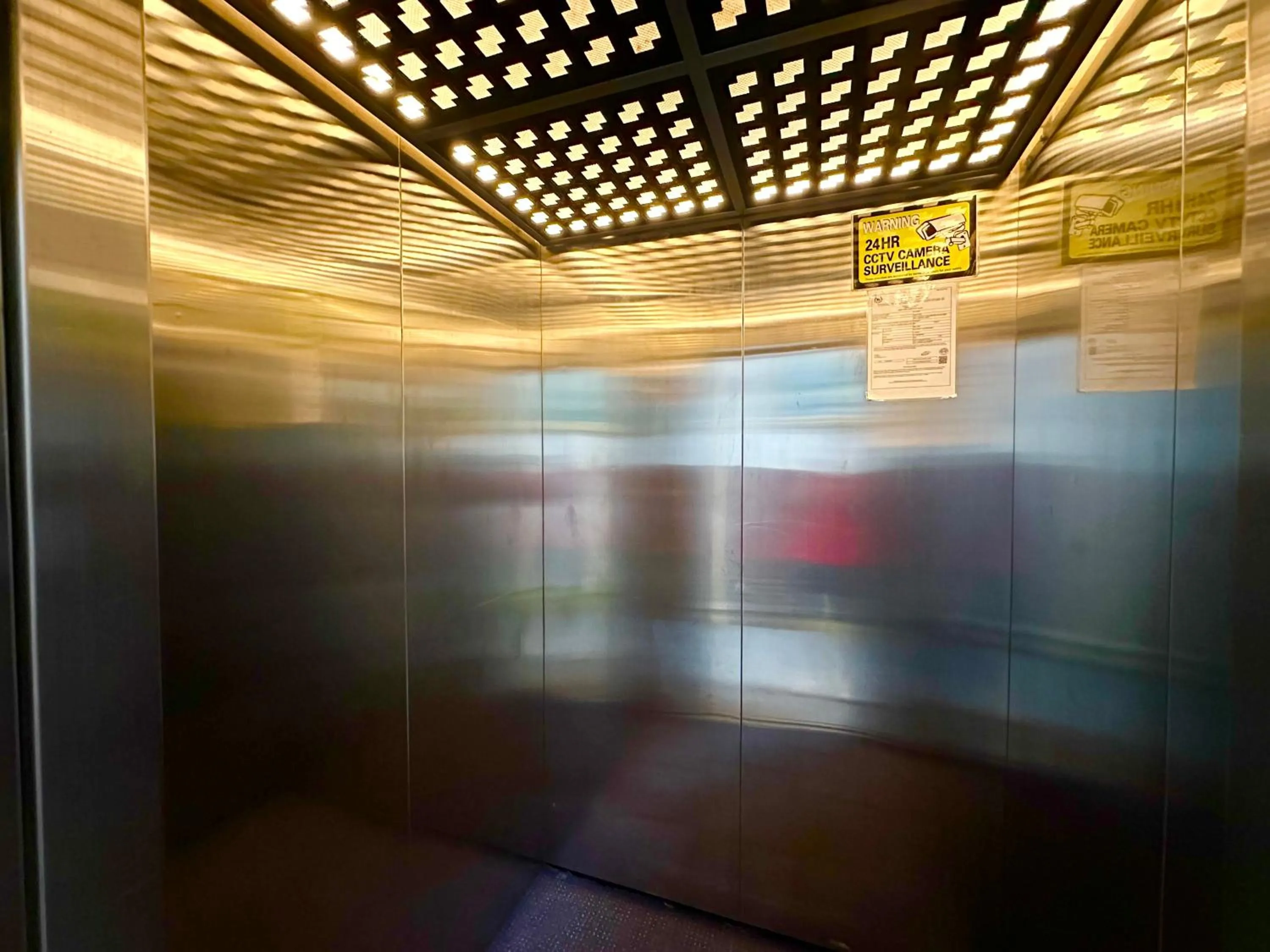 elevator in Park Hotel