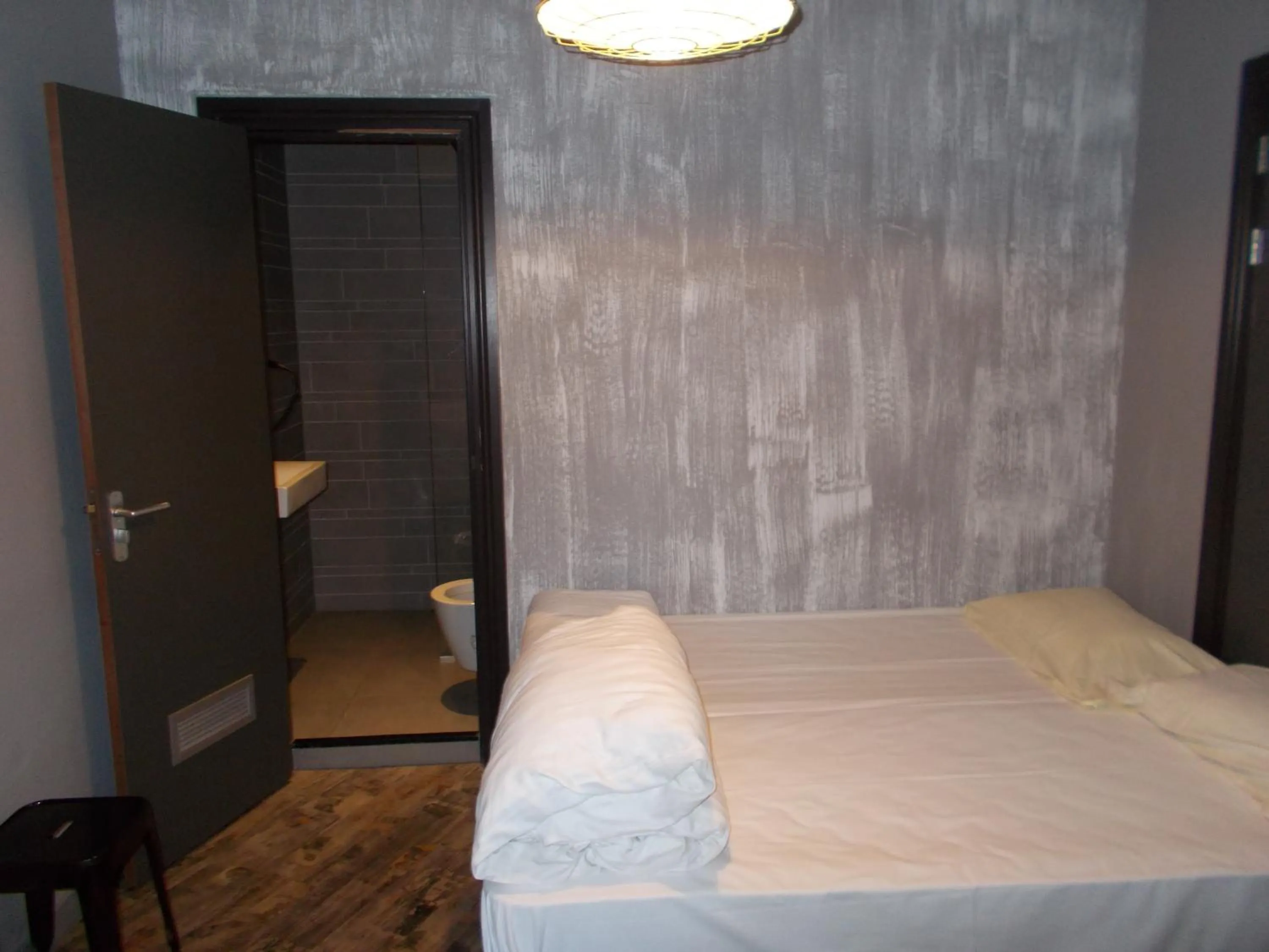 Bedroom, Bed in Urban City Centre Hostel