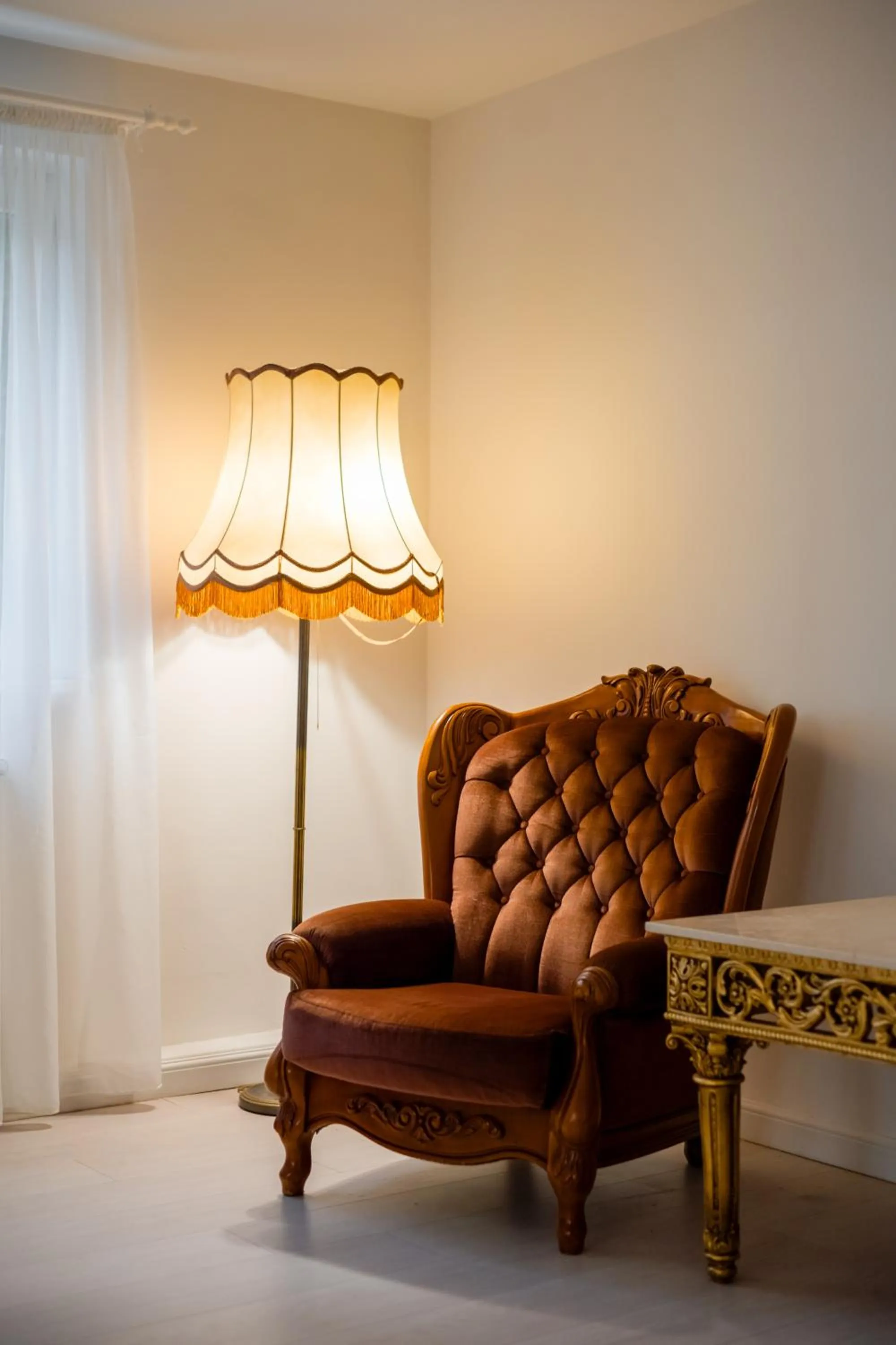 Lounge or bar in Hotel Royal Plaza By TimHotels