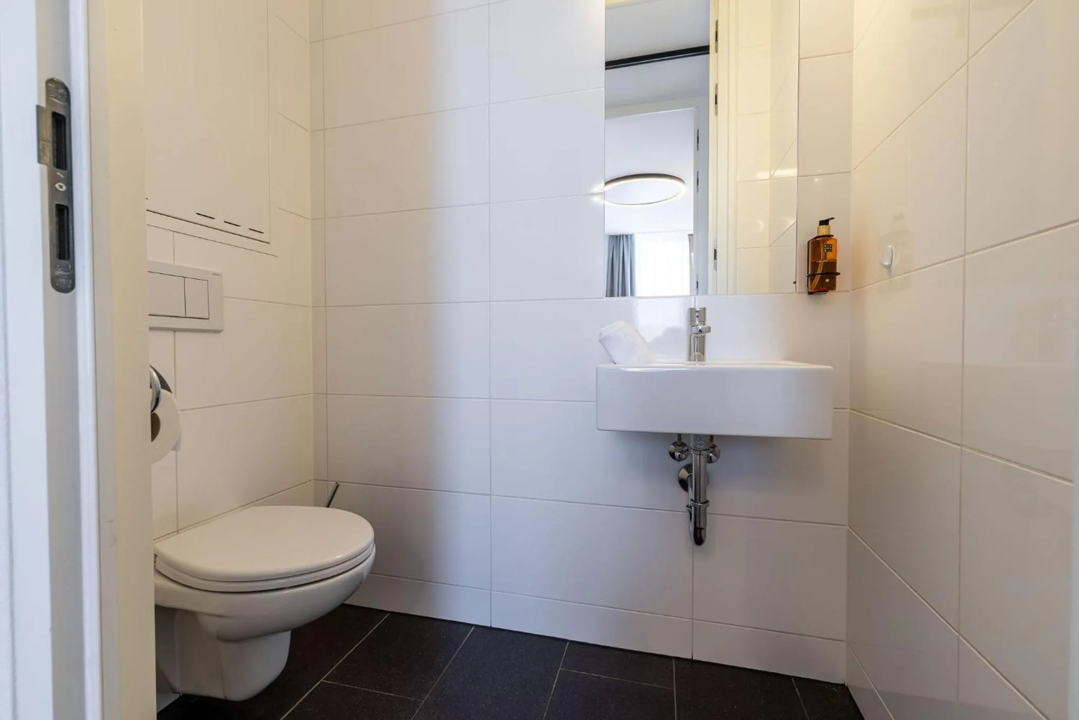 Toilet in Residence Bellevue