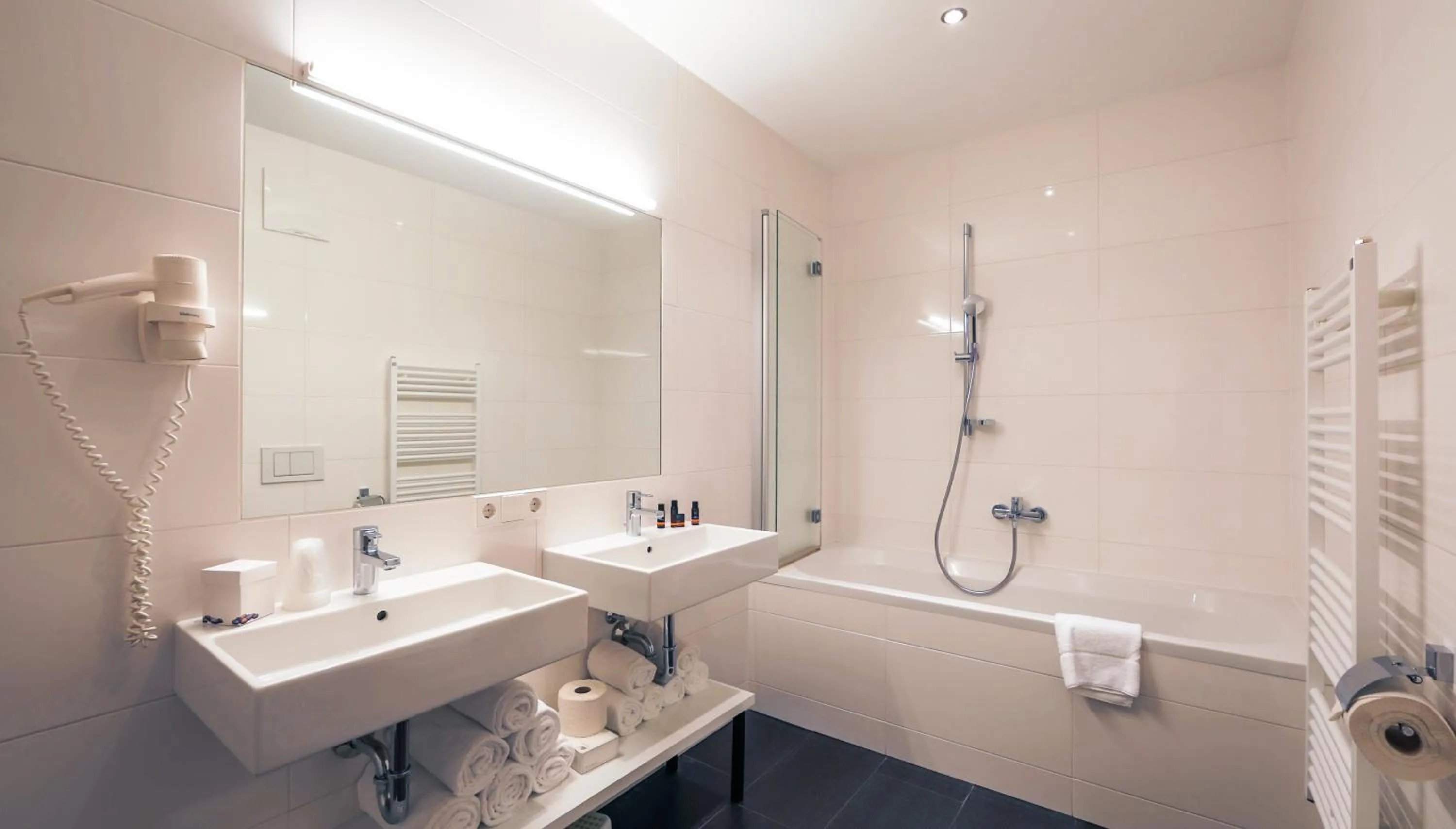 Shower in Residence Bellevue