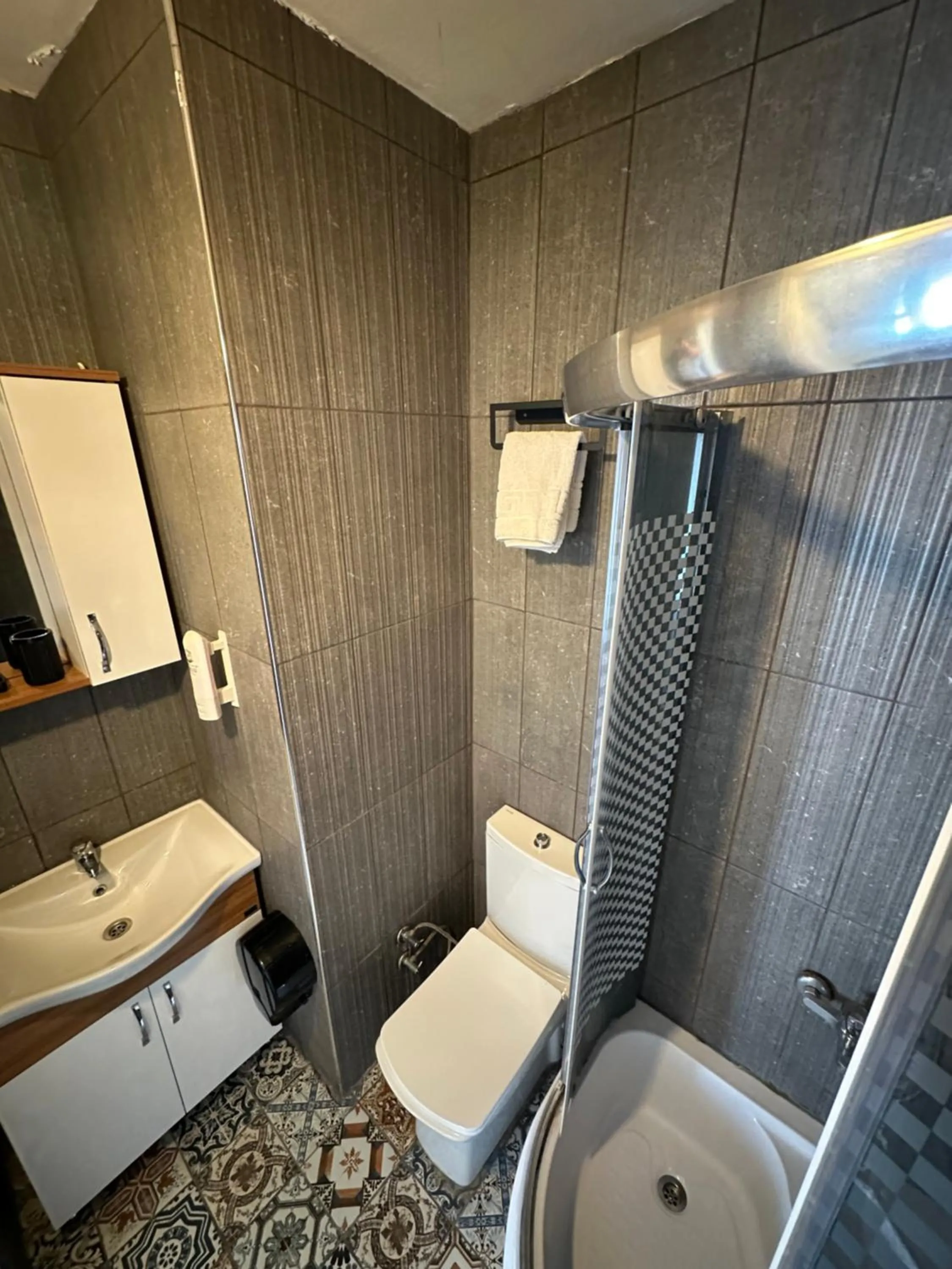 Shower in Kekik Alaçatı Otel