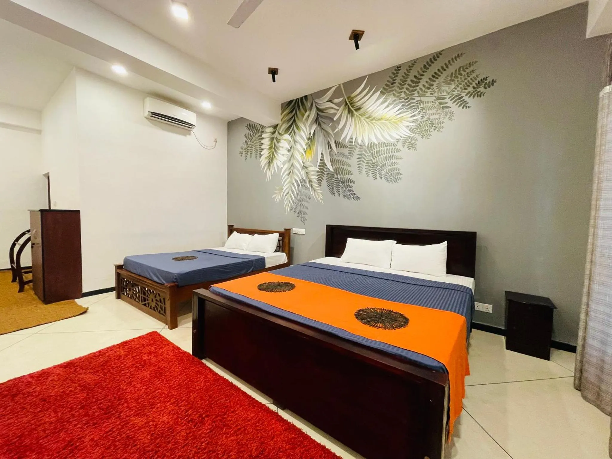 Bedroom, Bed in Crystal Oceanic