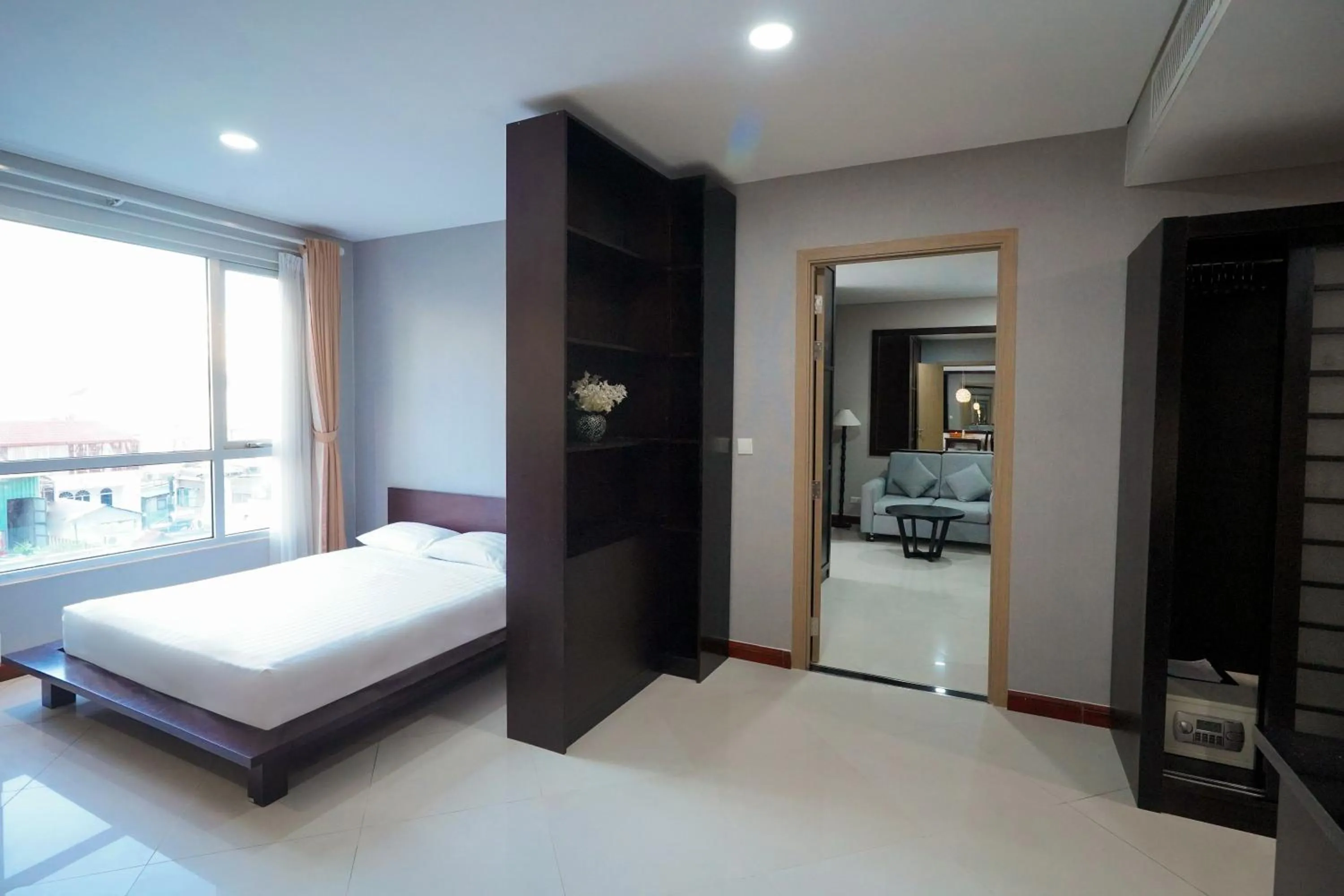 Photo of the whole room, Bed in Lancaster Ho Chi Minh Serviced Apartment Official