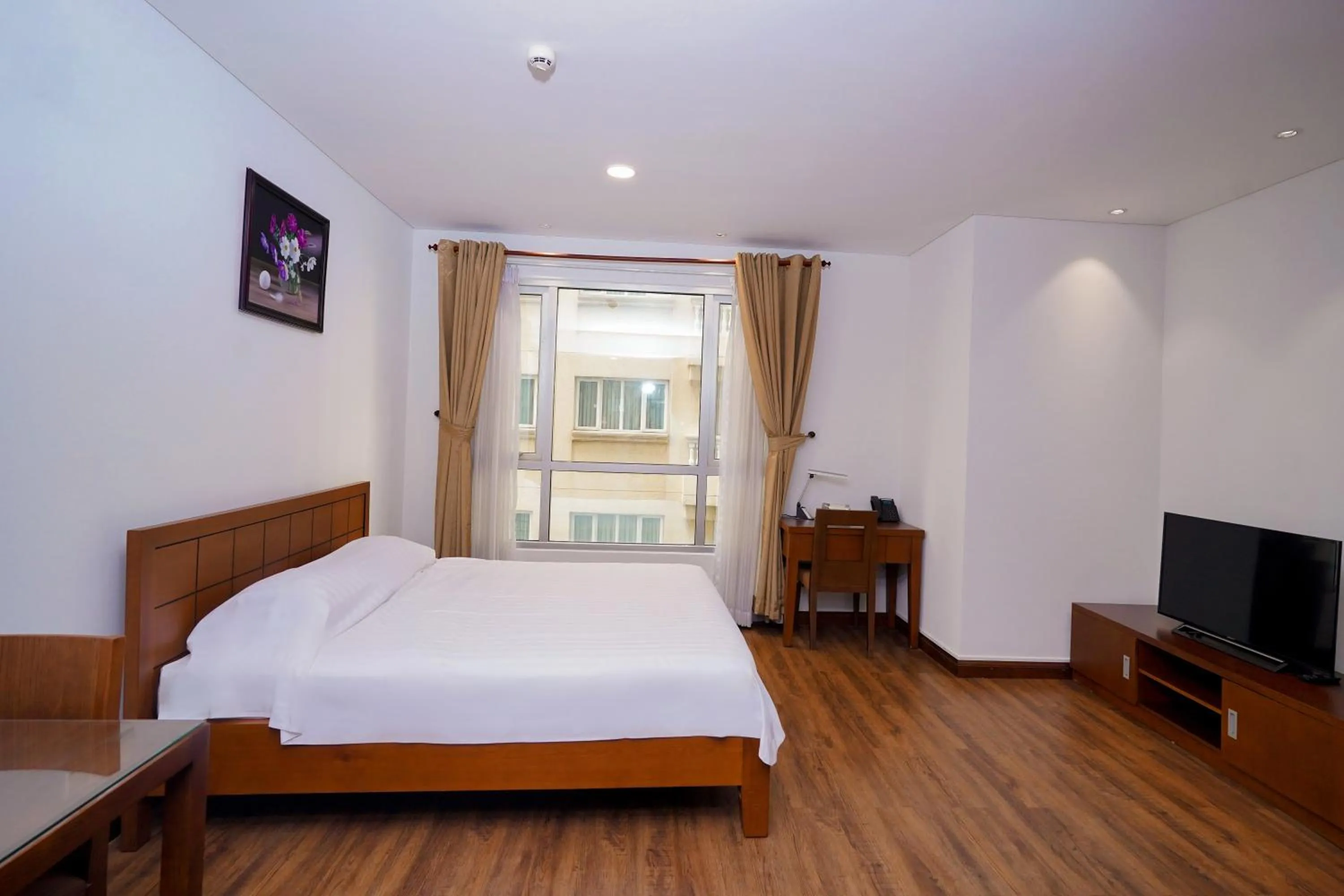 Bed in Lancaster Ho Chi Minh Serviced Apartment Official