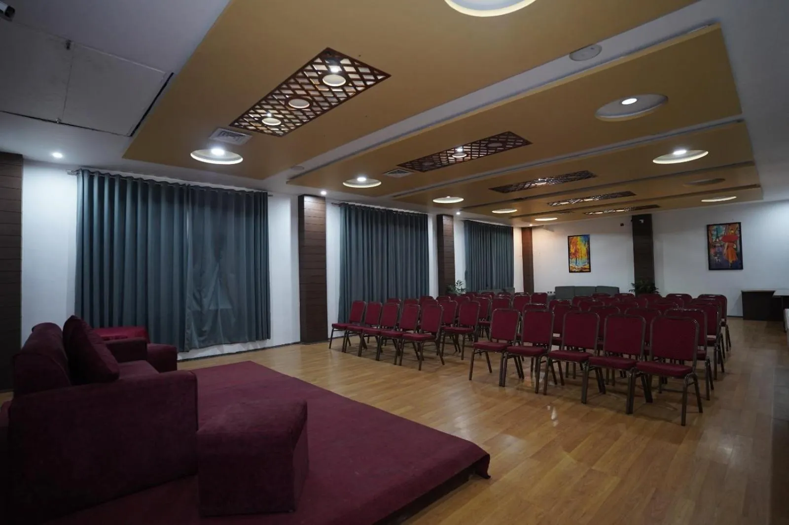 Meeting/conference room in Terrace Valley Hotel