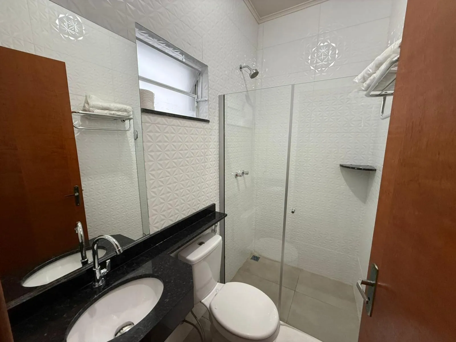 Shower in Hotel Santa Catarina