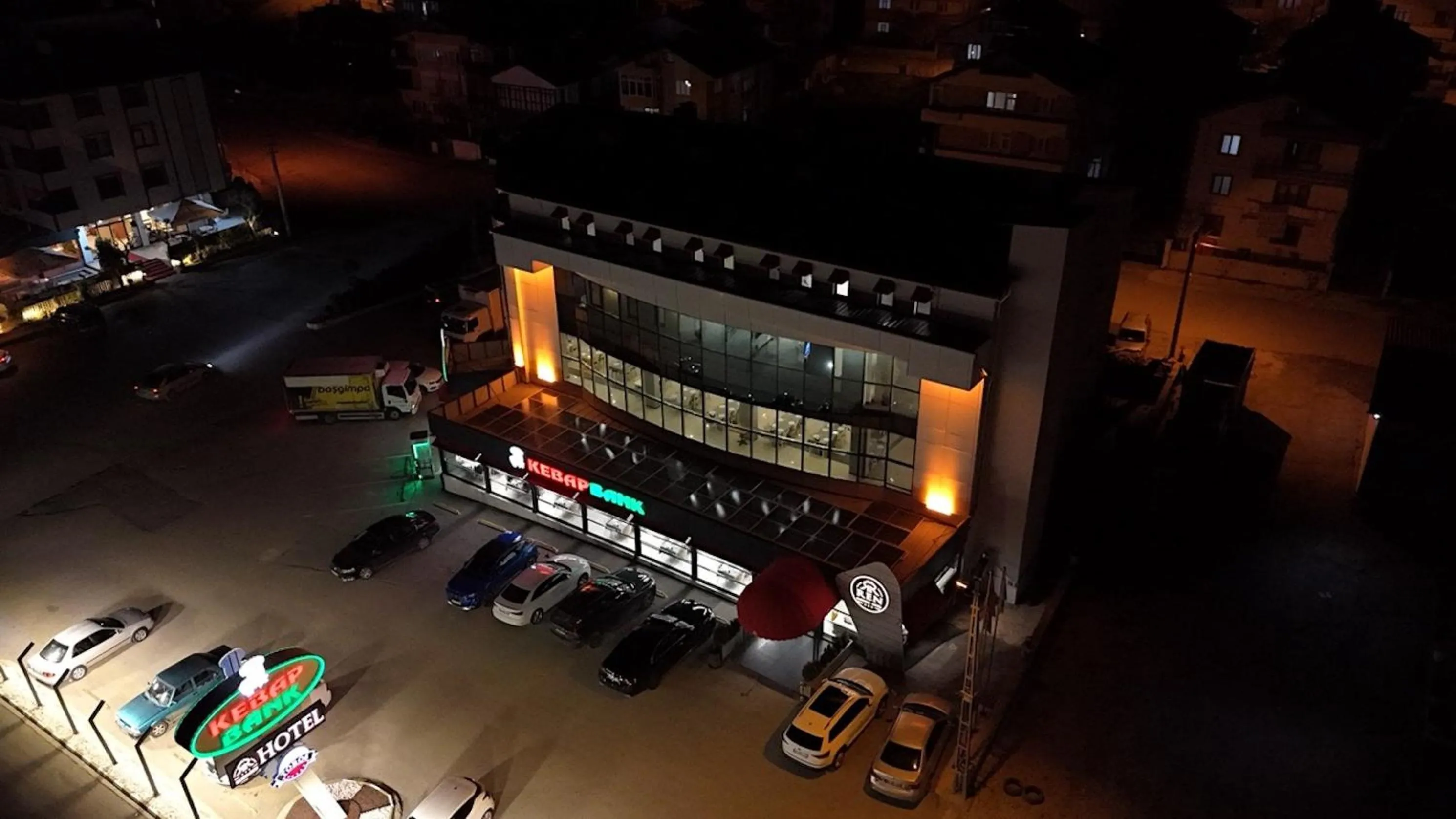 People in Ren Business Hotel