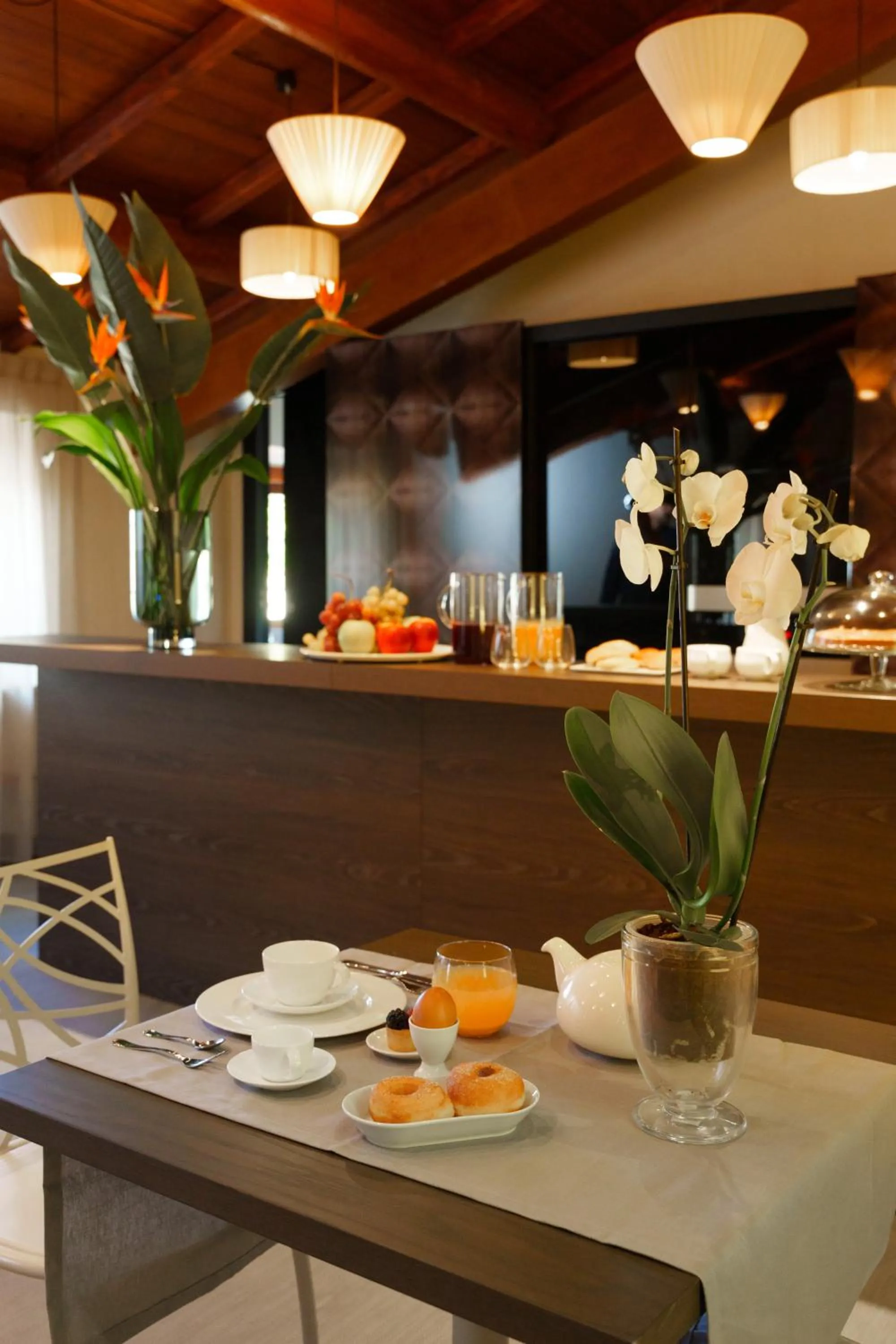 Food and drinks in The Place 217