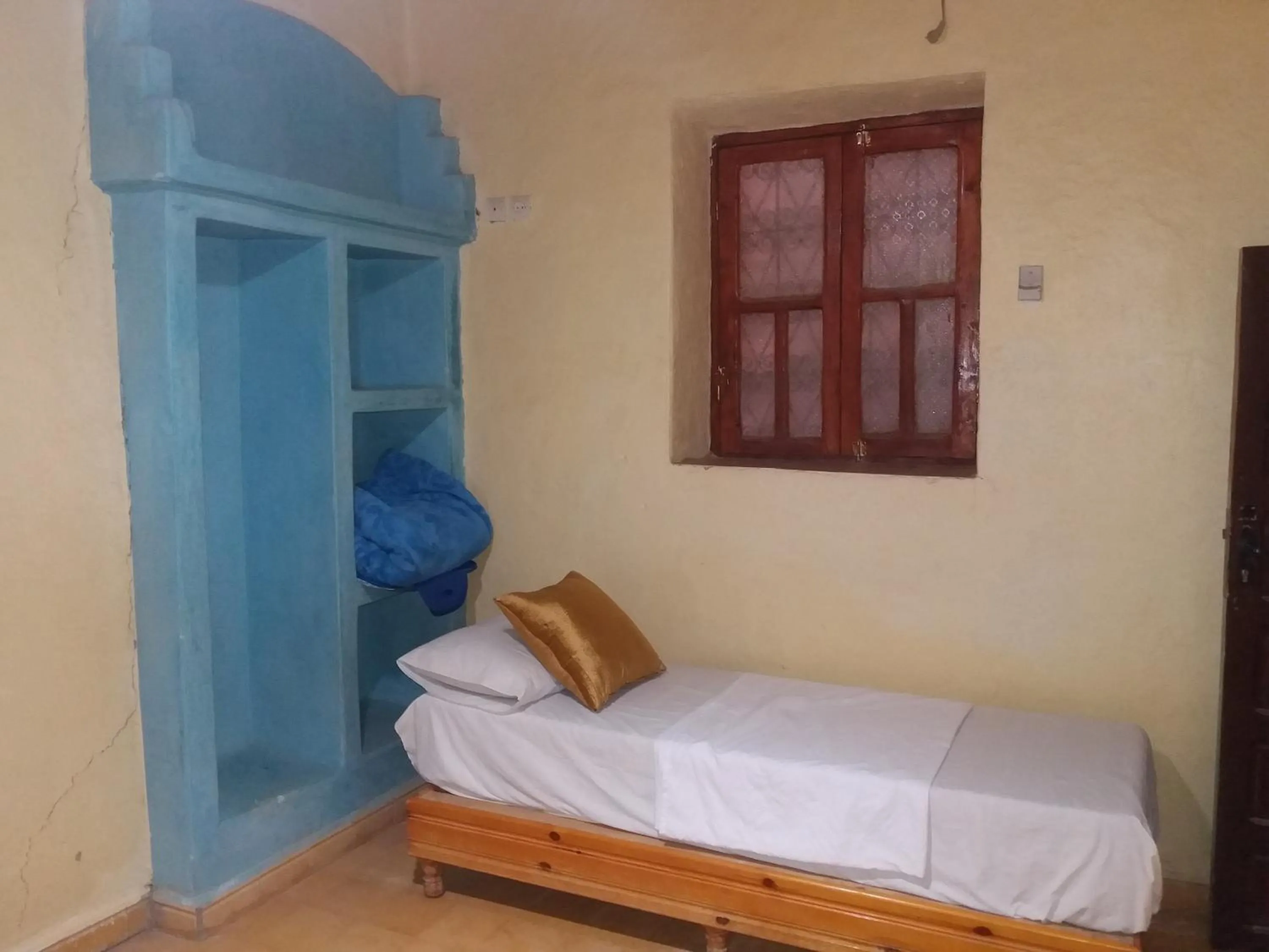 Other, Bed in Chez Belkacem