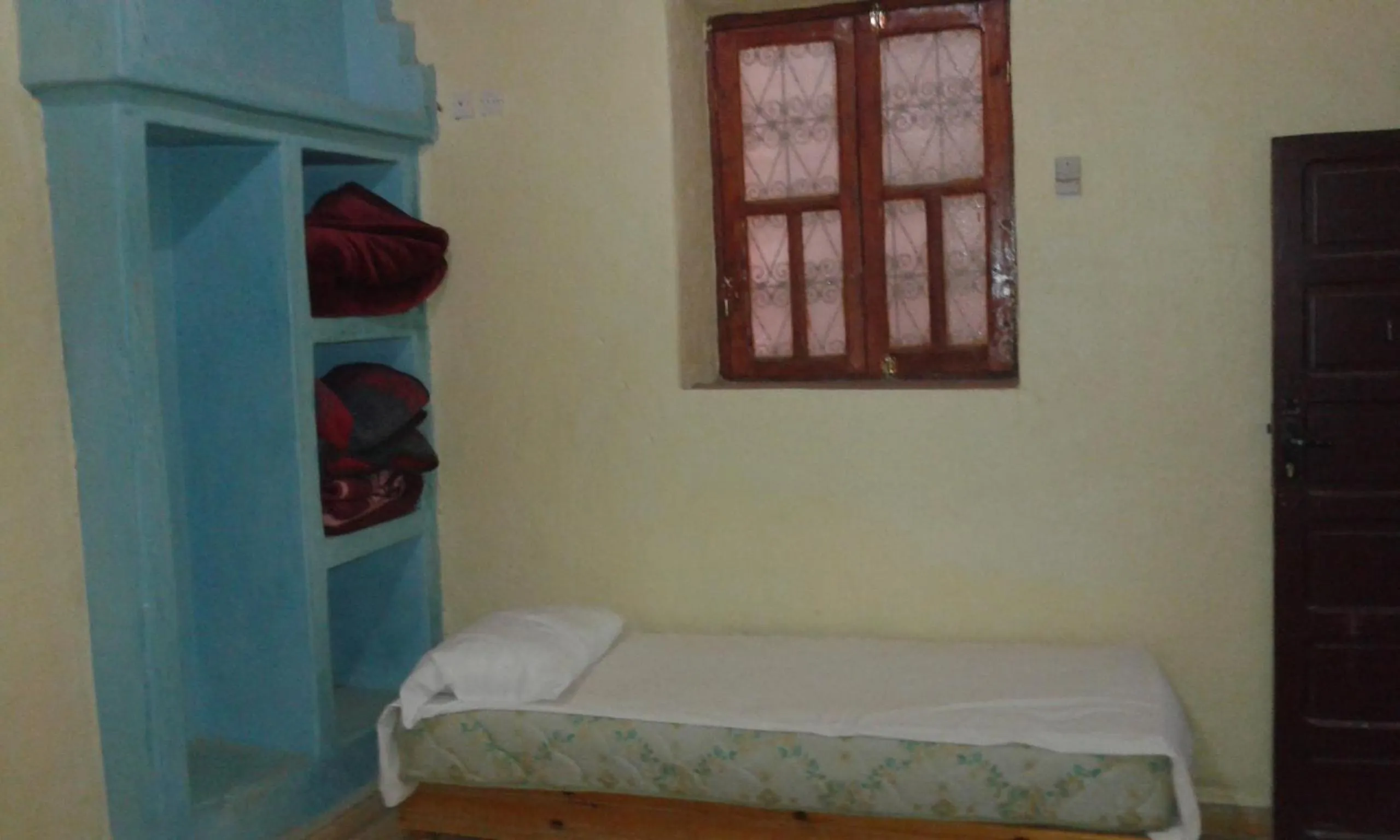 View (from property/room), Bed in Chez Belkacem